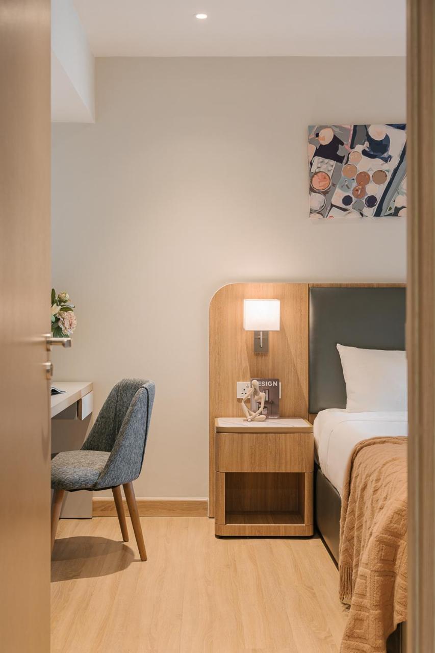 Zenity Apartel Dist 1 by SSens