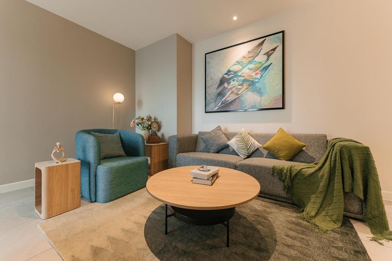 Zenity Apartel Dist 1 by SSens