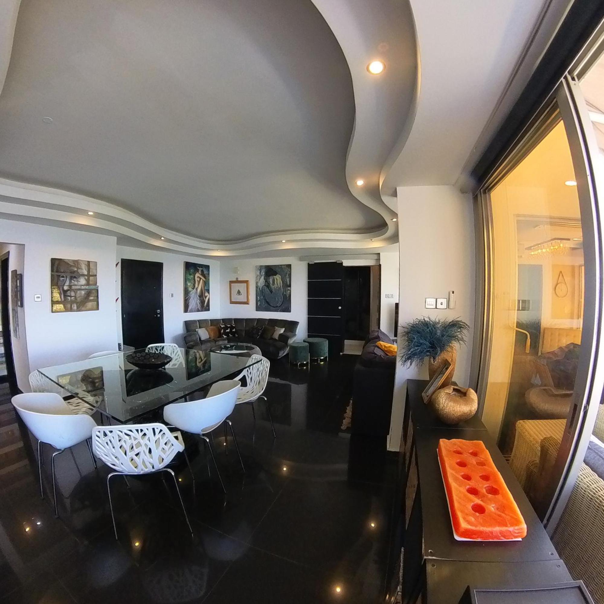 The View Beach Penthouse
