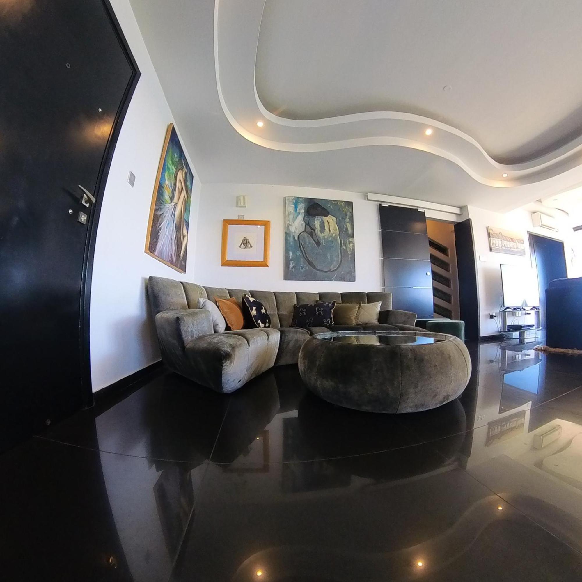 The View Beach Penthouse