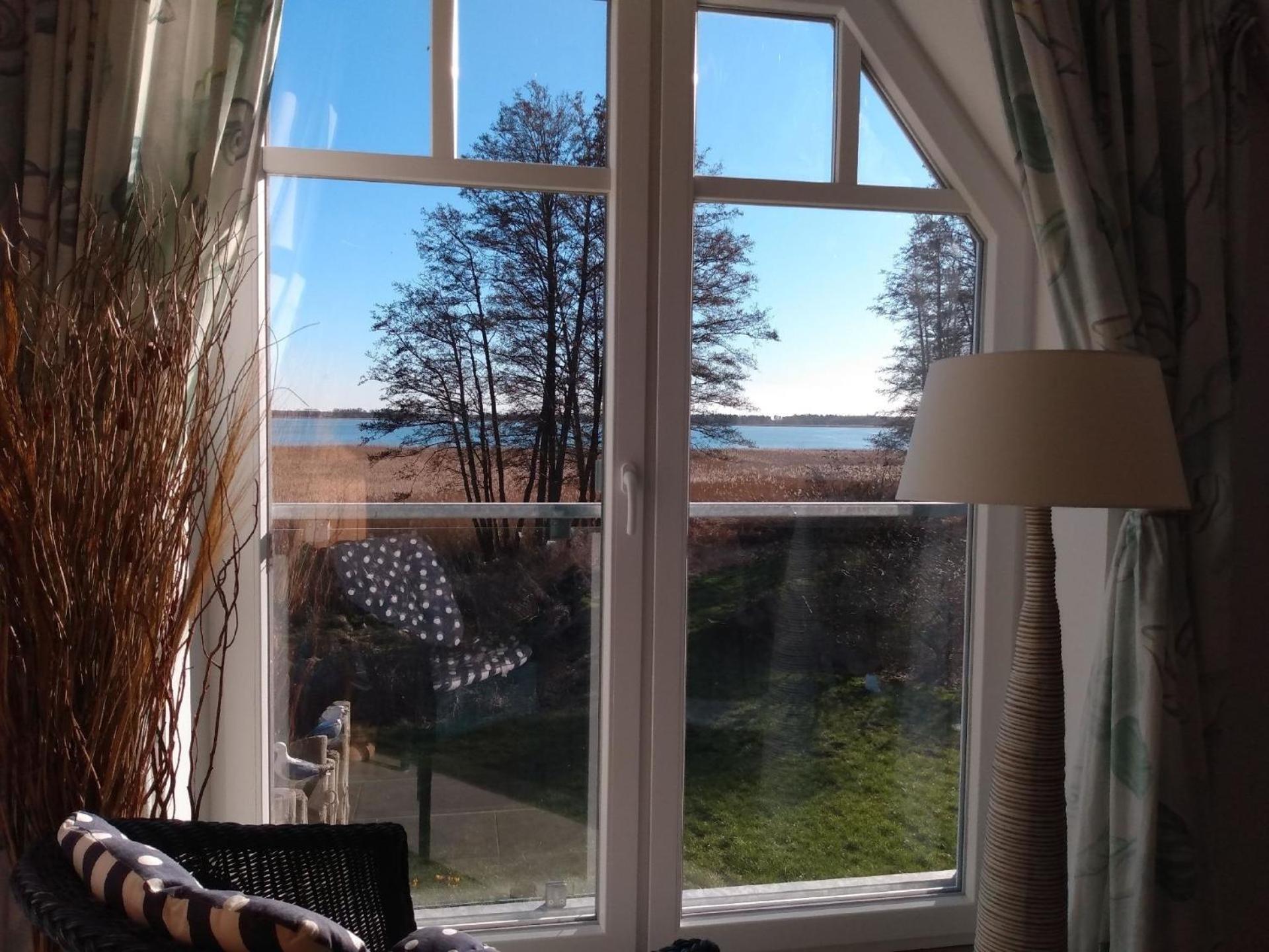 Ferienhaus mit Boddenblick und Sauna