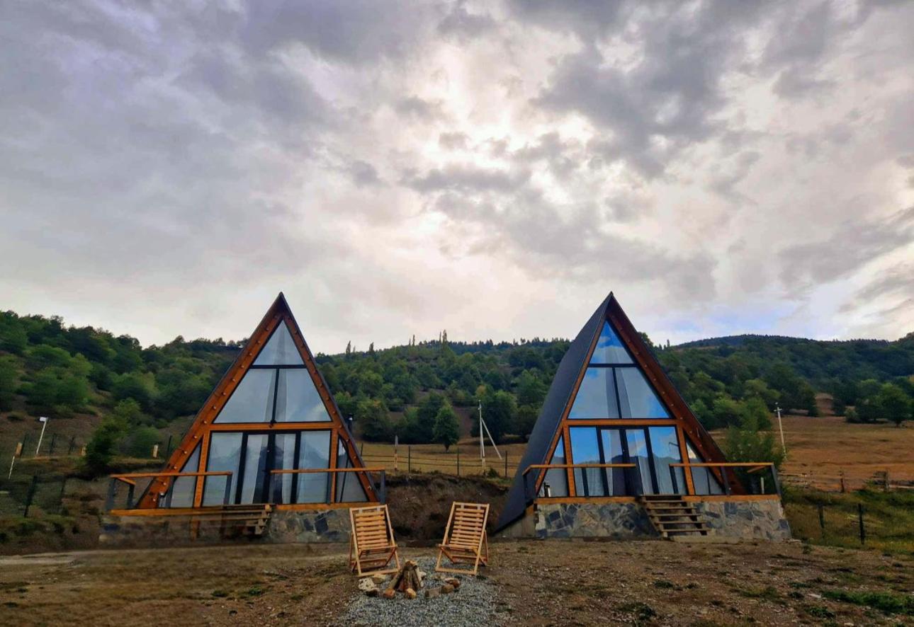 Cottage Lavdila