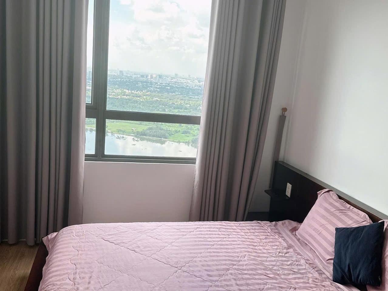 Morden Apartment 2BR- Masteri Thao Dien