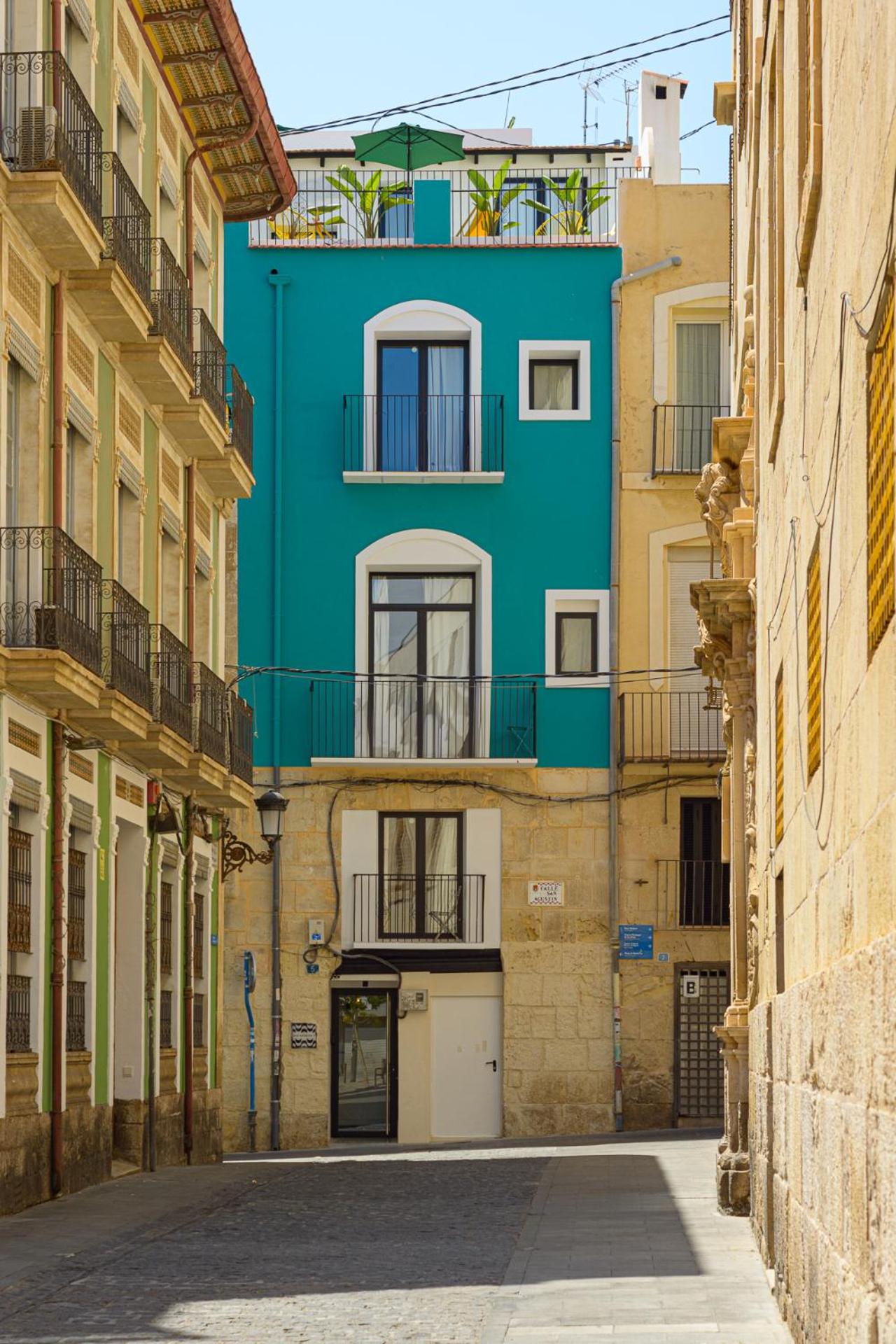 Luxurious studio in historic center of Alicante