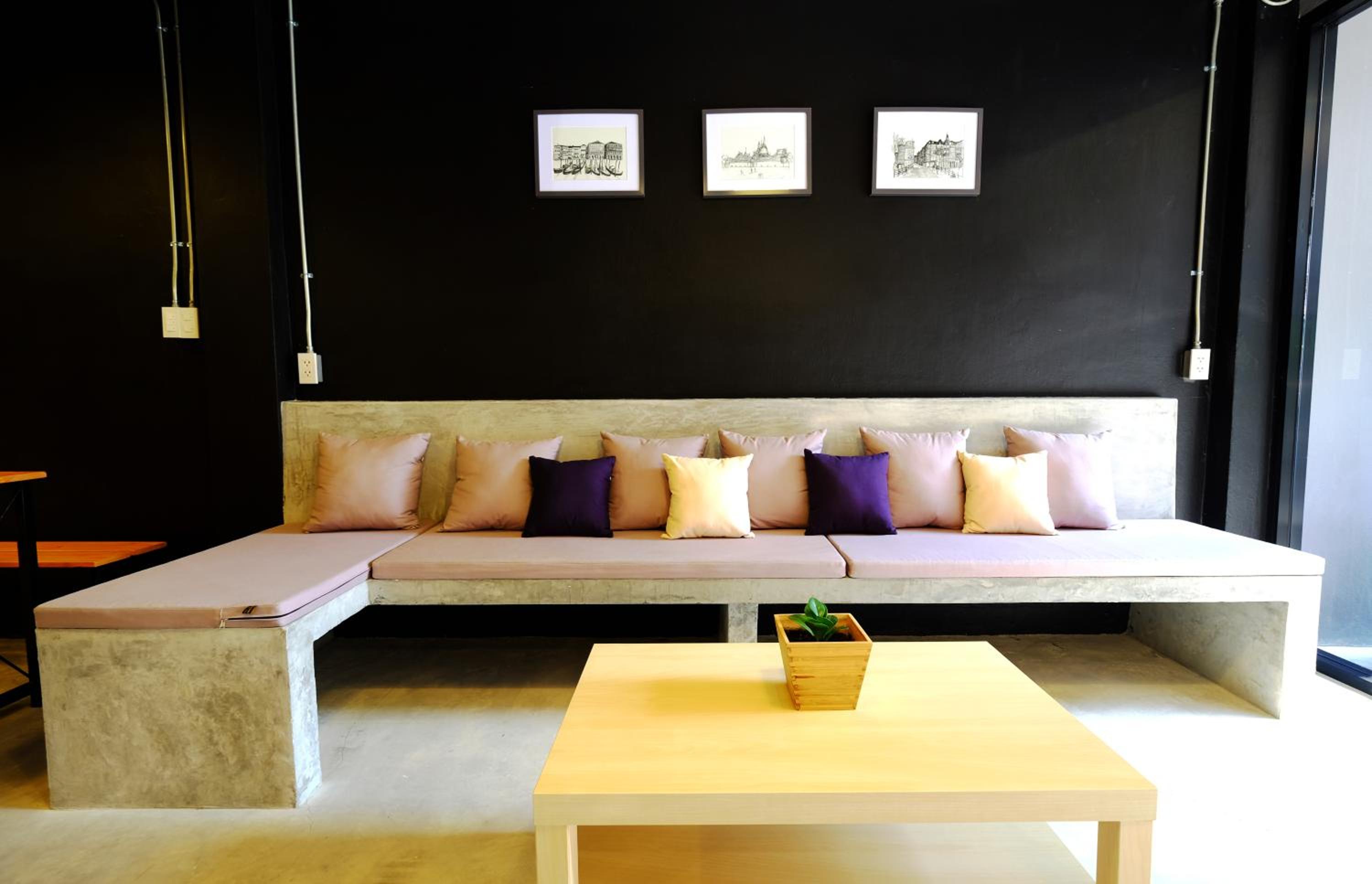 lounge