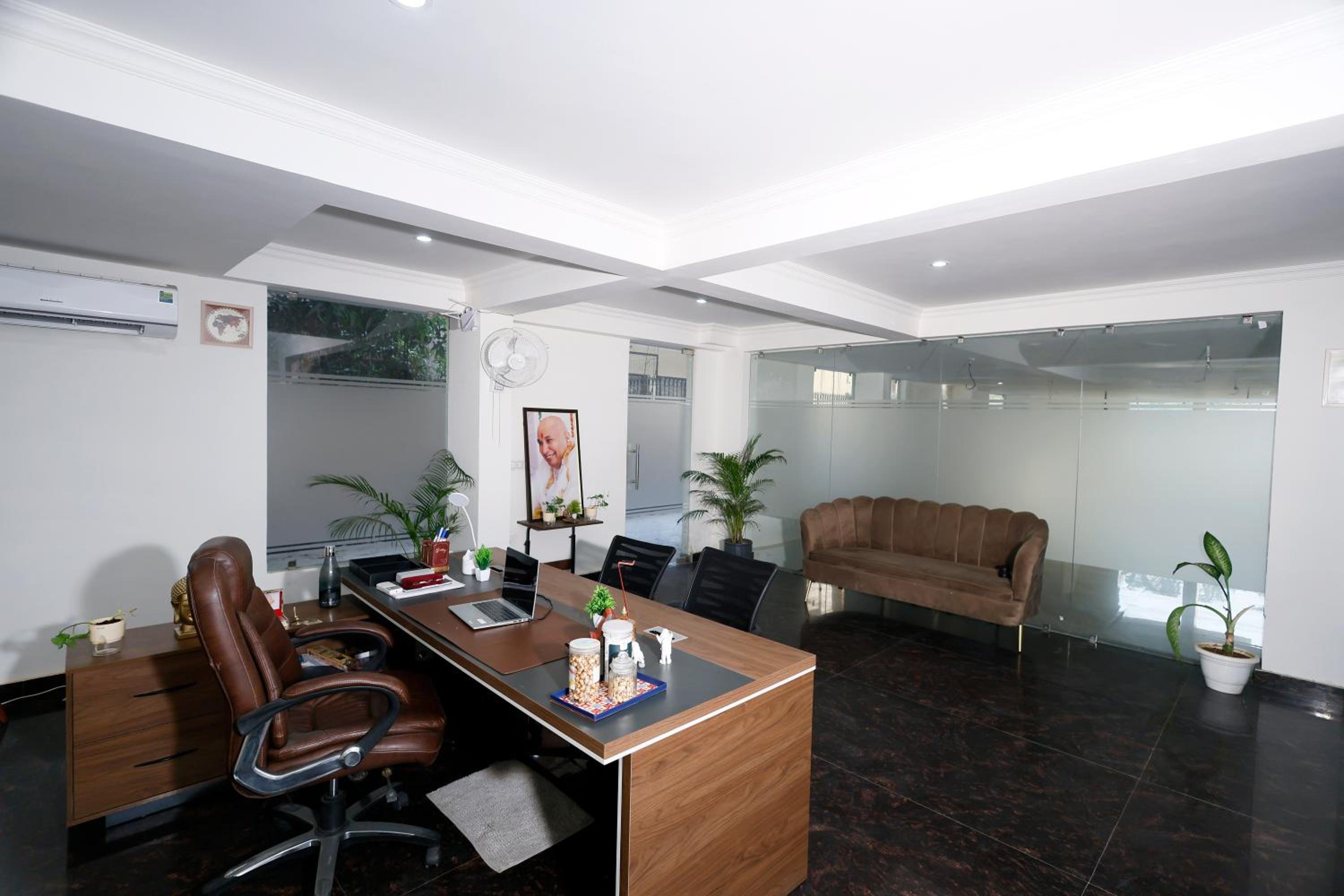 meeting & event spaces