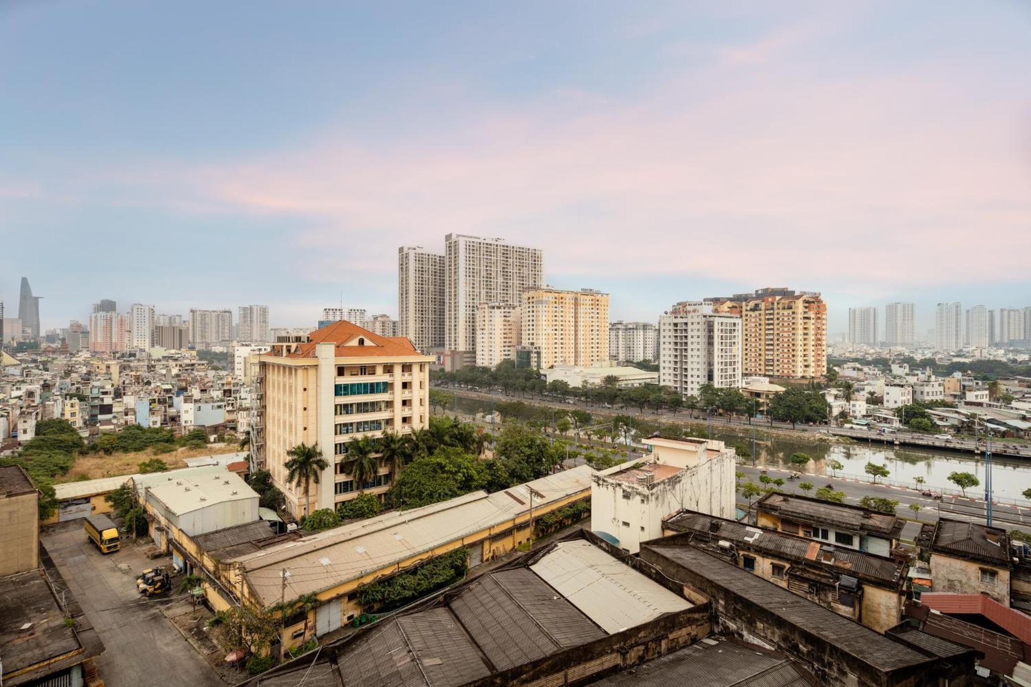 Zenity Apartel Dist 1 by SSens