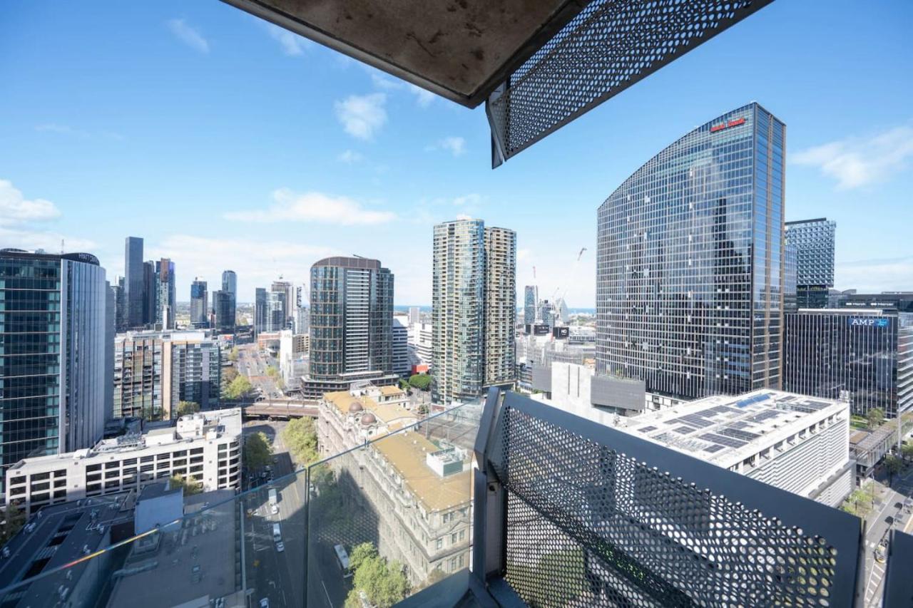 Skyline, Stunning City Views