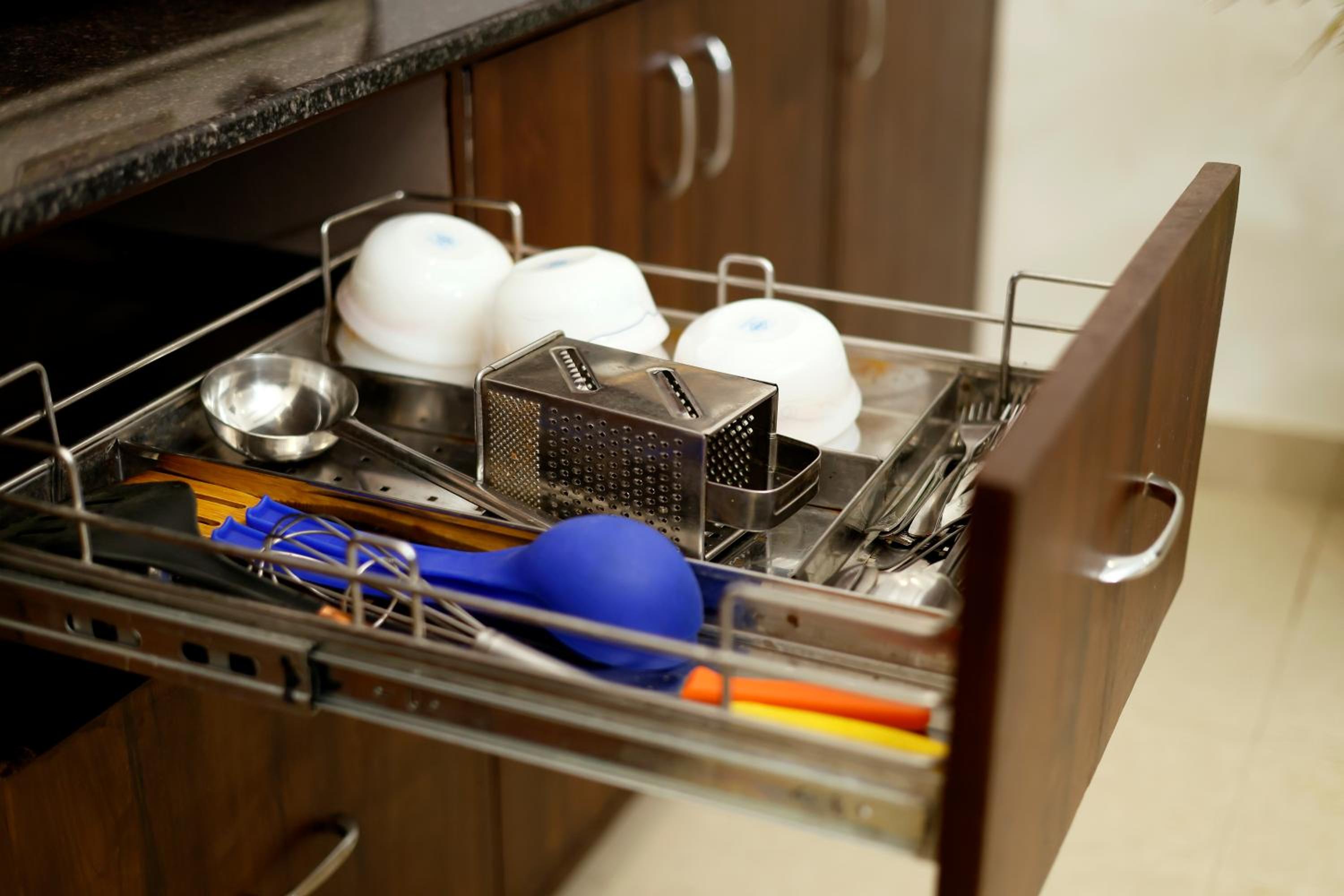Orange Inn Luxe Stayz- Serviced Apartment - Near Google office and Medicity Hospital, Gurugram view 3