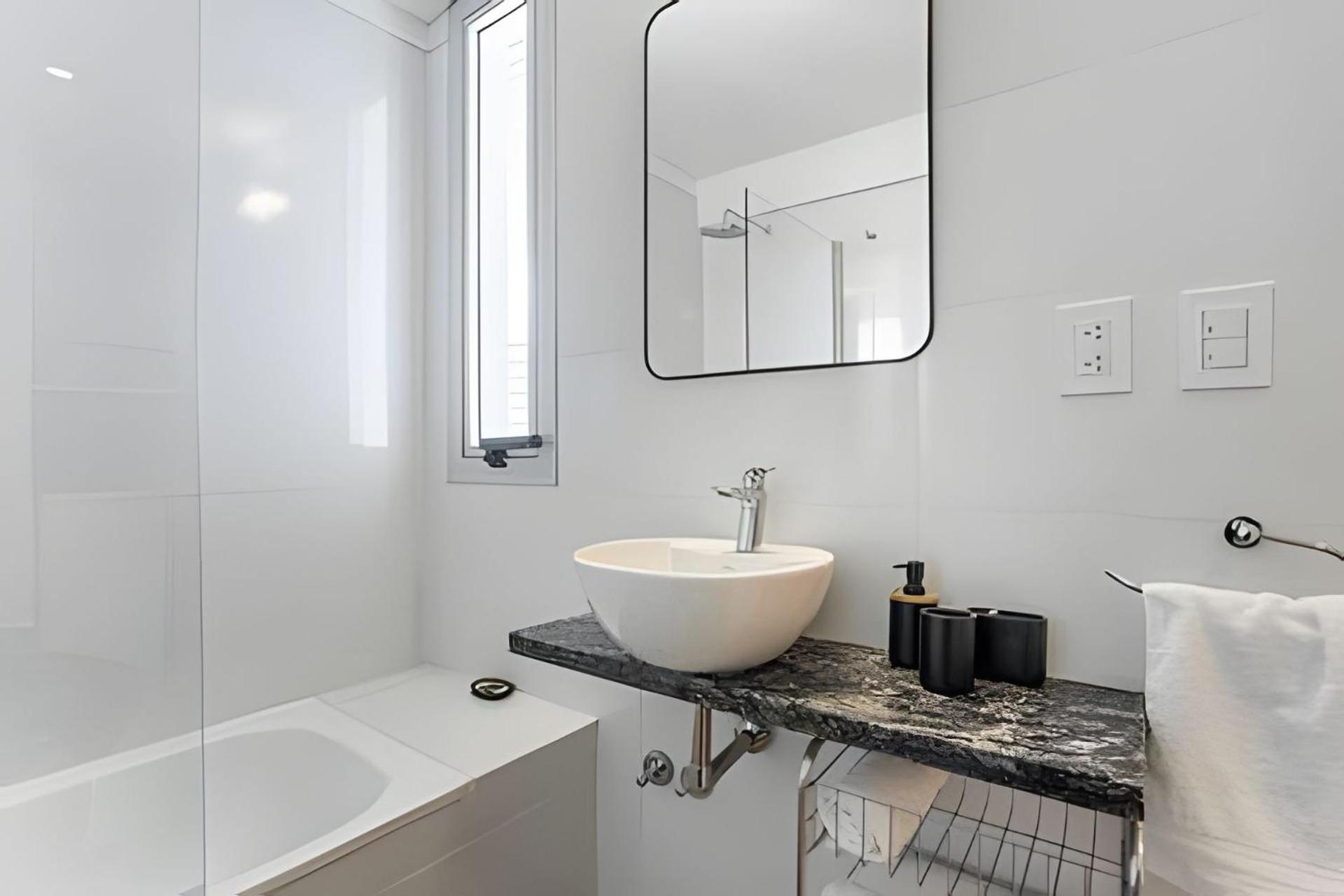 Araoz: New and Vibrant Palermo Building: Your New Home in the Heart of It All