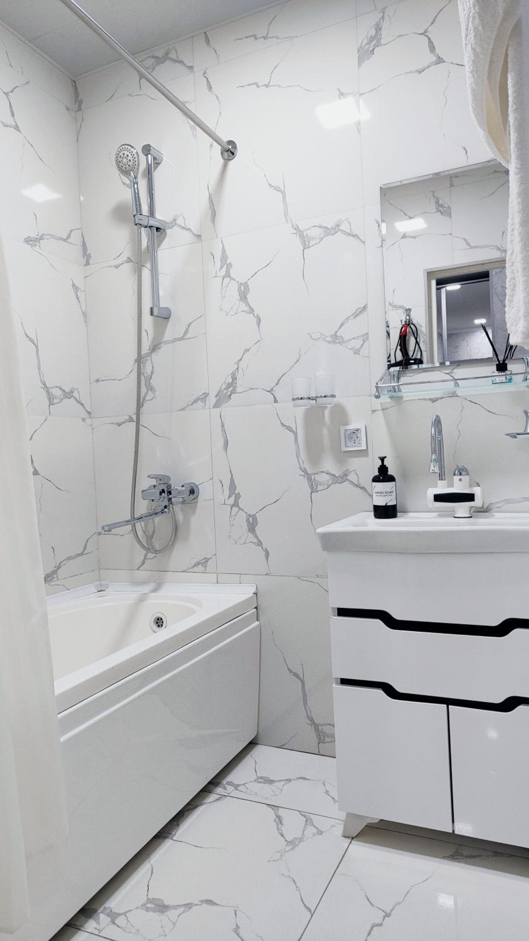 Photo 56