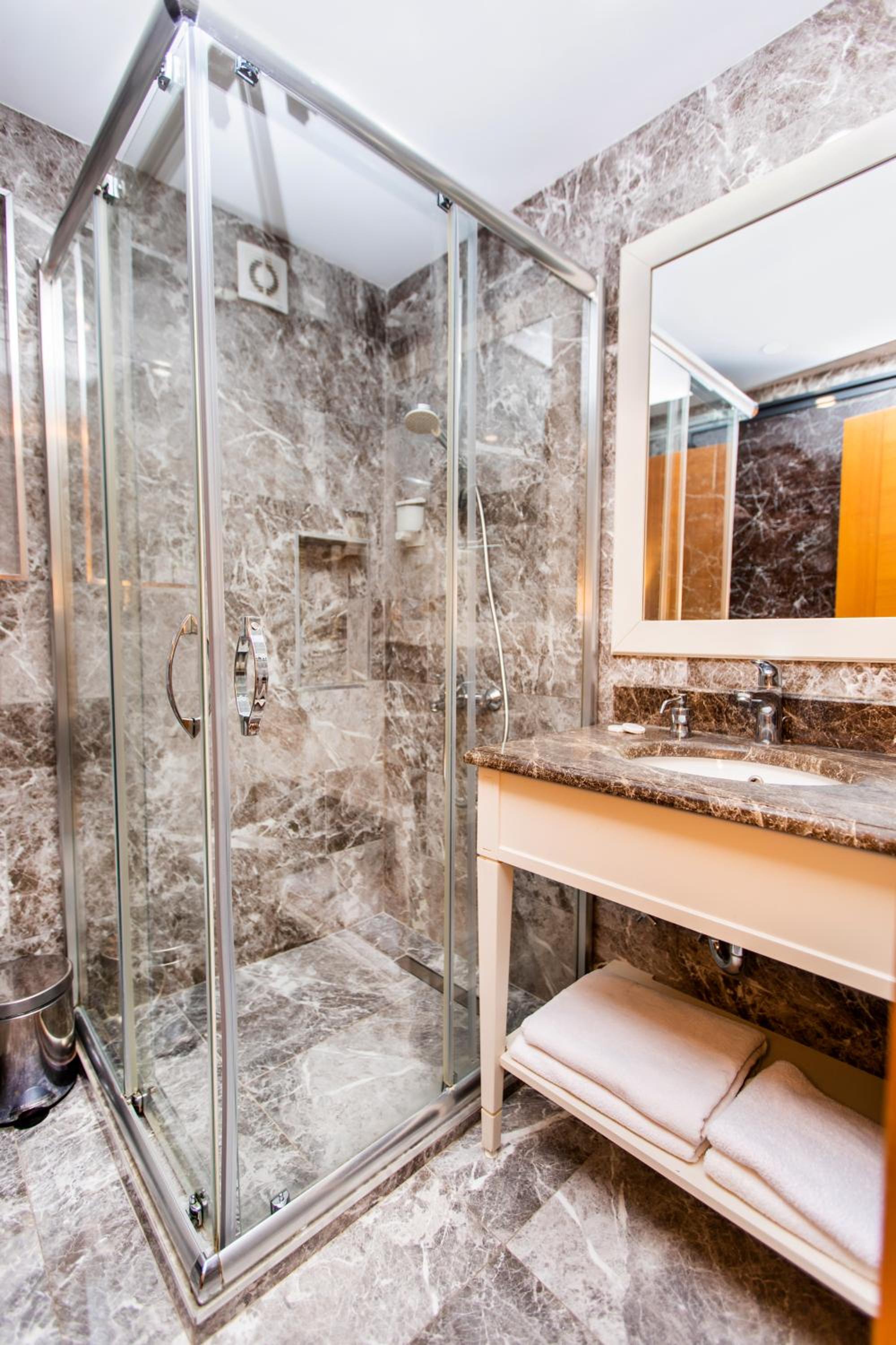 Baron Otel - Image 96