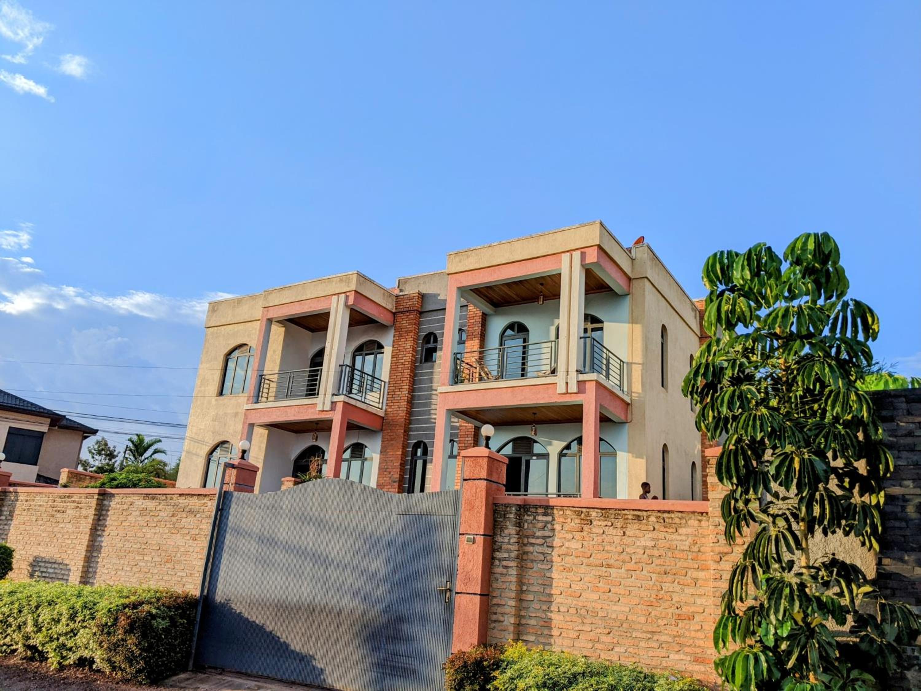 INCUTI Apartment