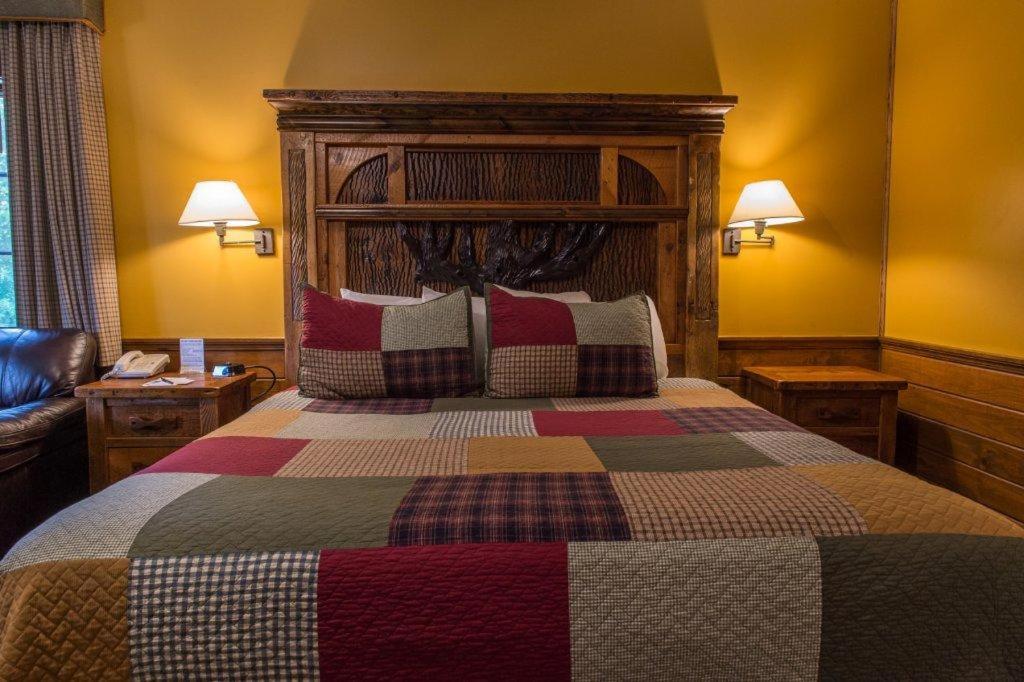 Starved Rock Lodge view 4