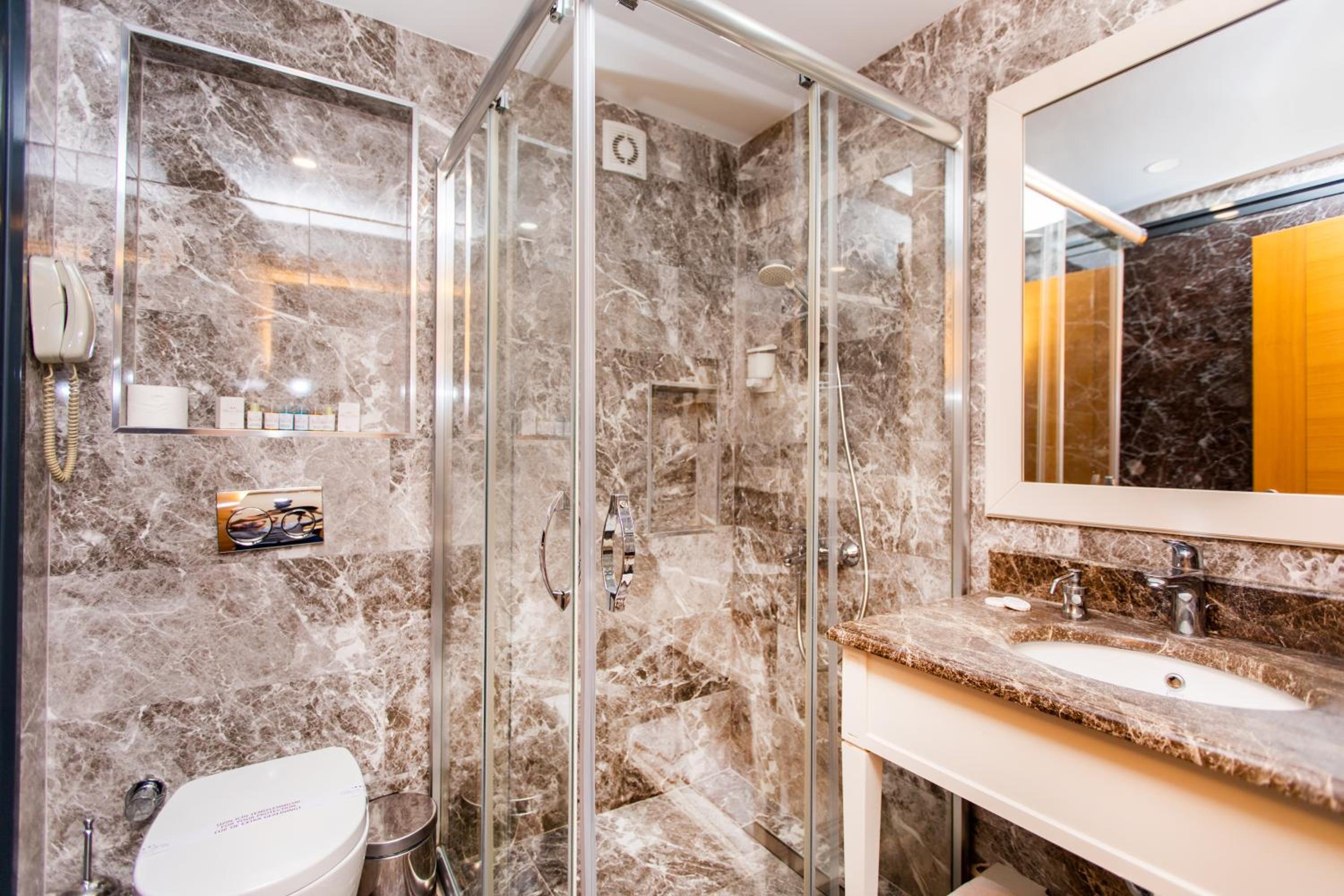 Baron Otel - Image 139