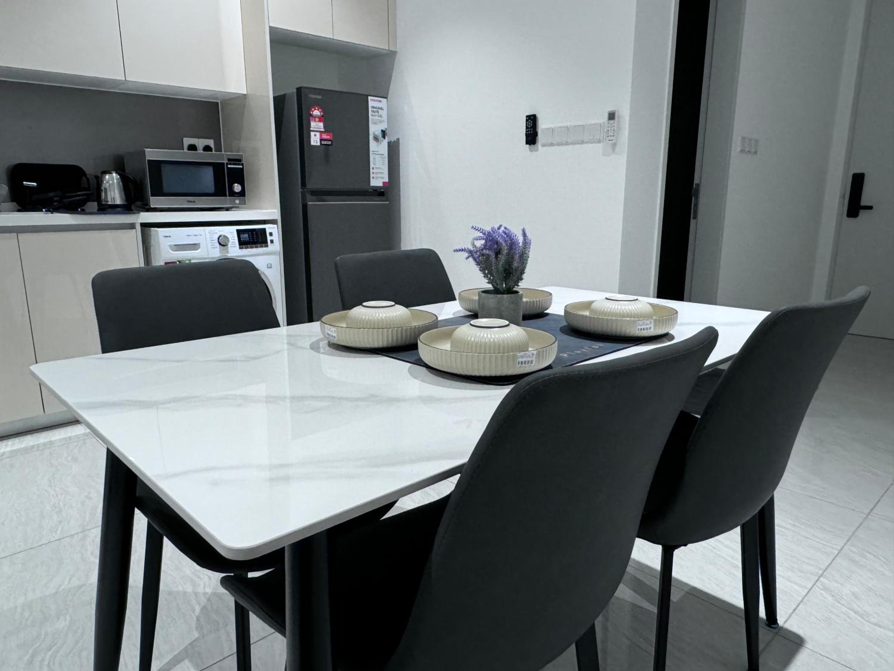 Quill Residences KLCC by De Harlequins Guesthouse