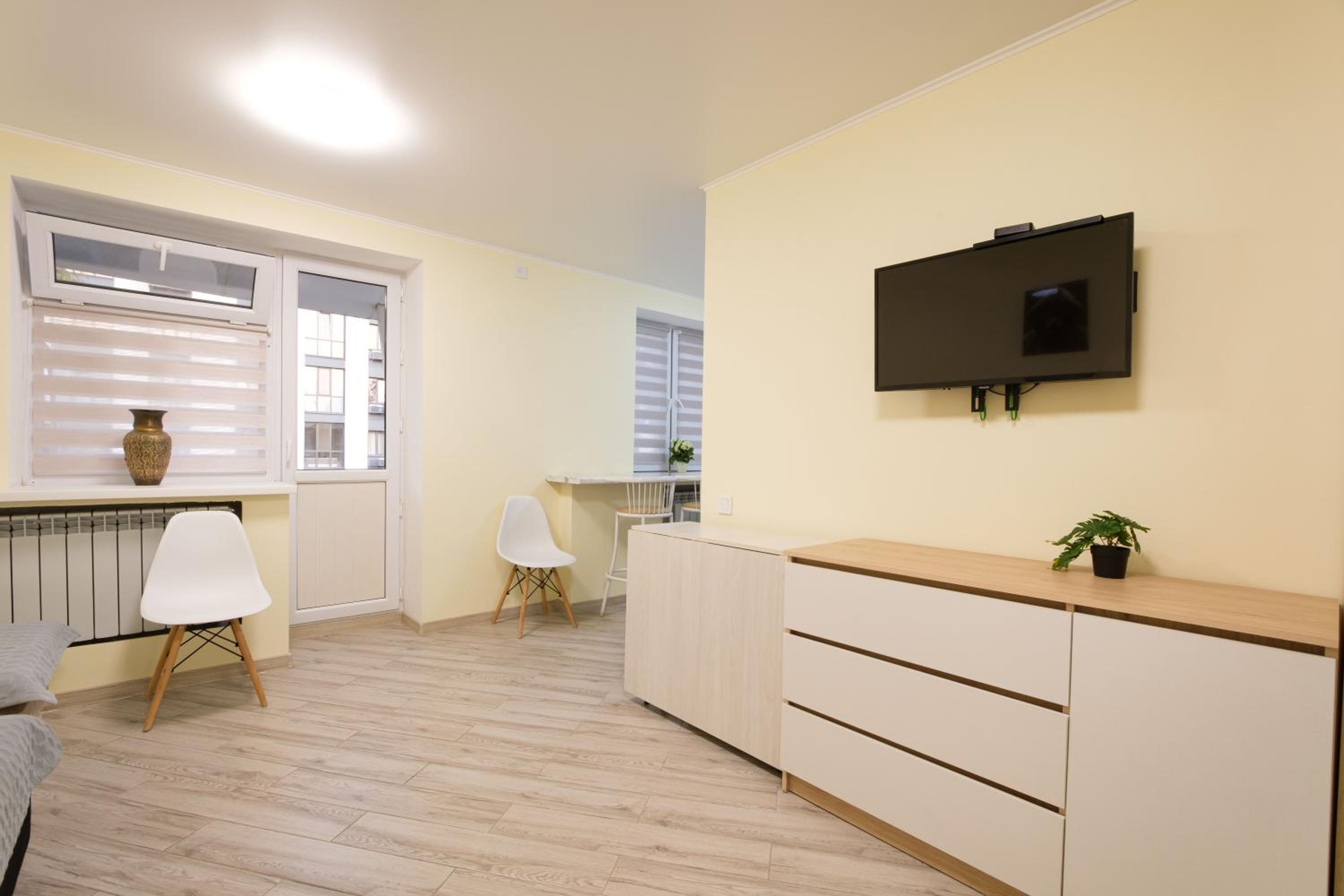 Nadezhda Apartments on the Abay Avenue near the Central Stadium view 5