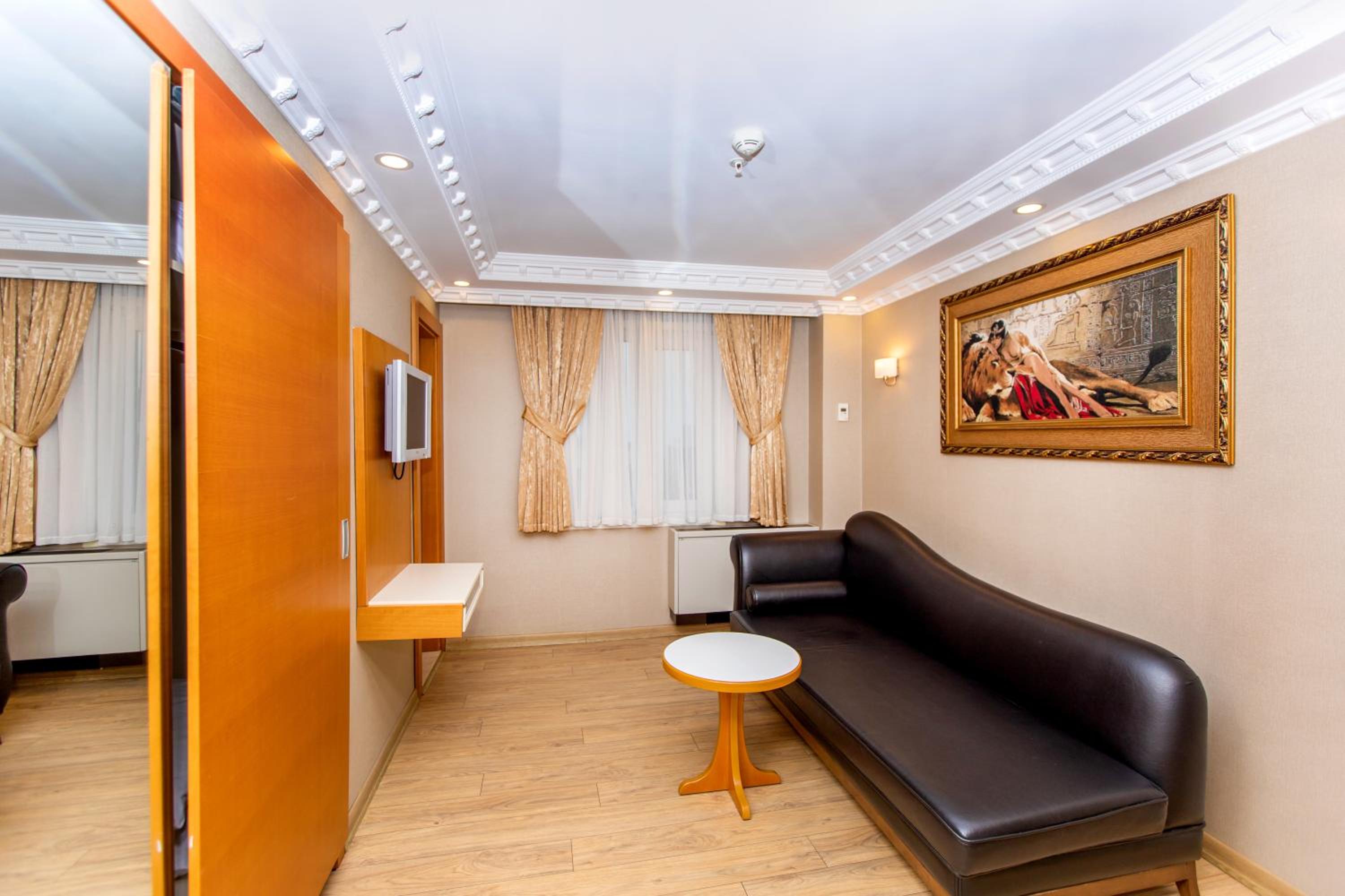 Baron Otel - Image 154