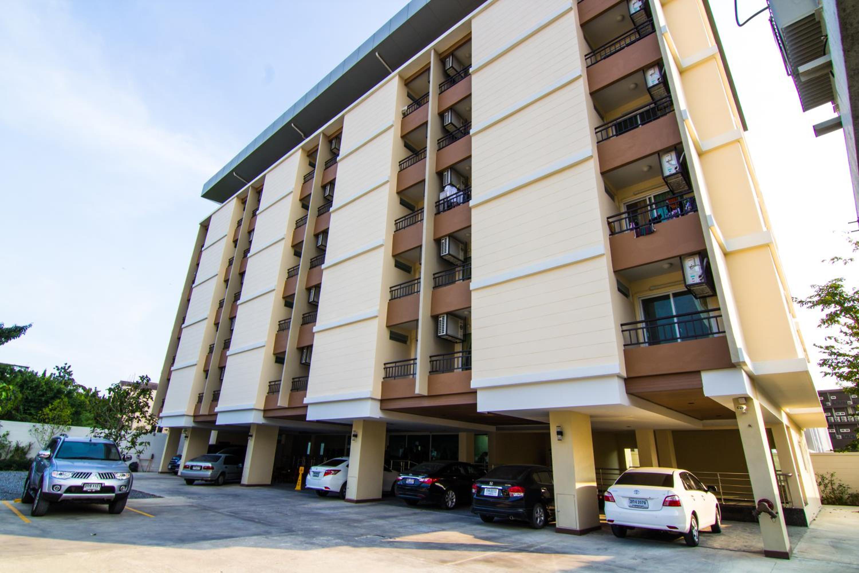 Hotel Dae Ma Place - Image 1