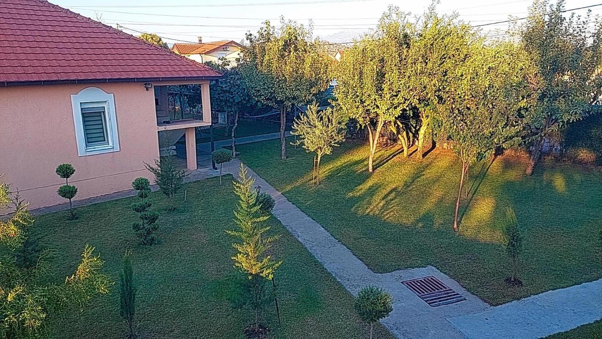 Villa PeSa, Luxury Pool & Spa Retreat