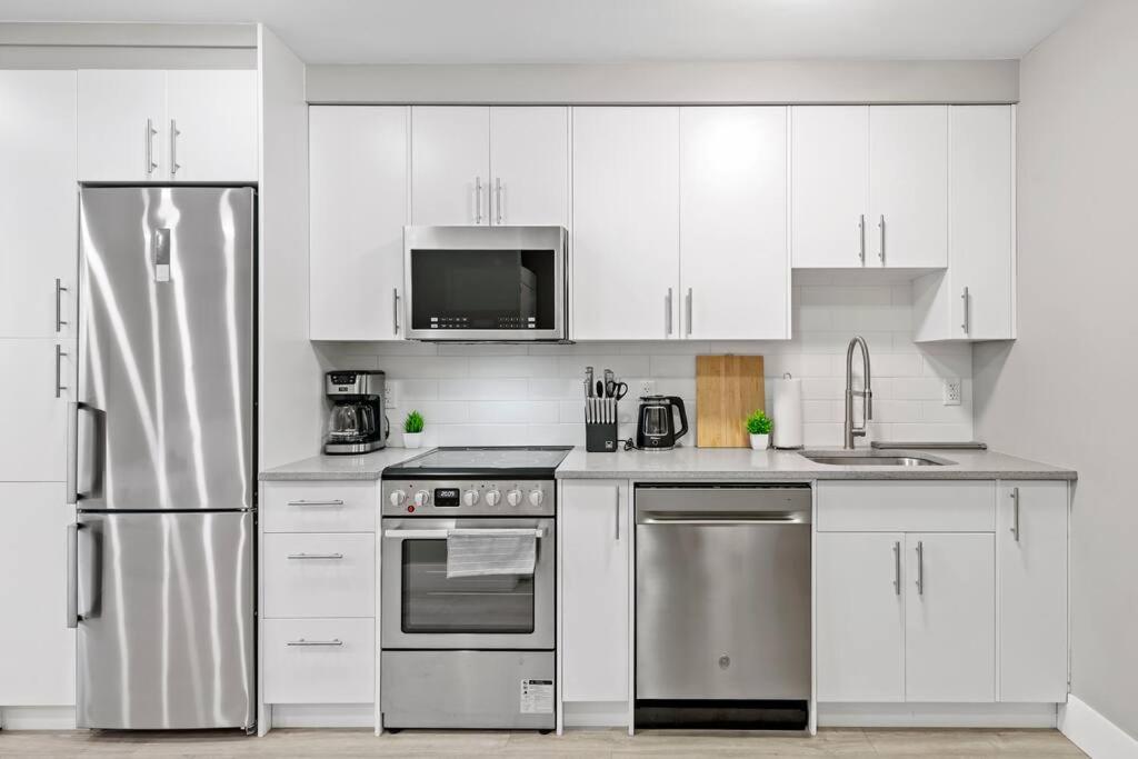 Modern Studio Unit - Close to DT