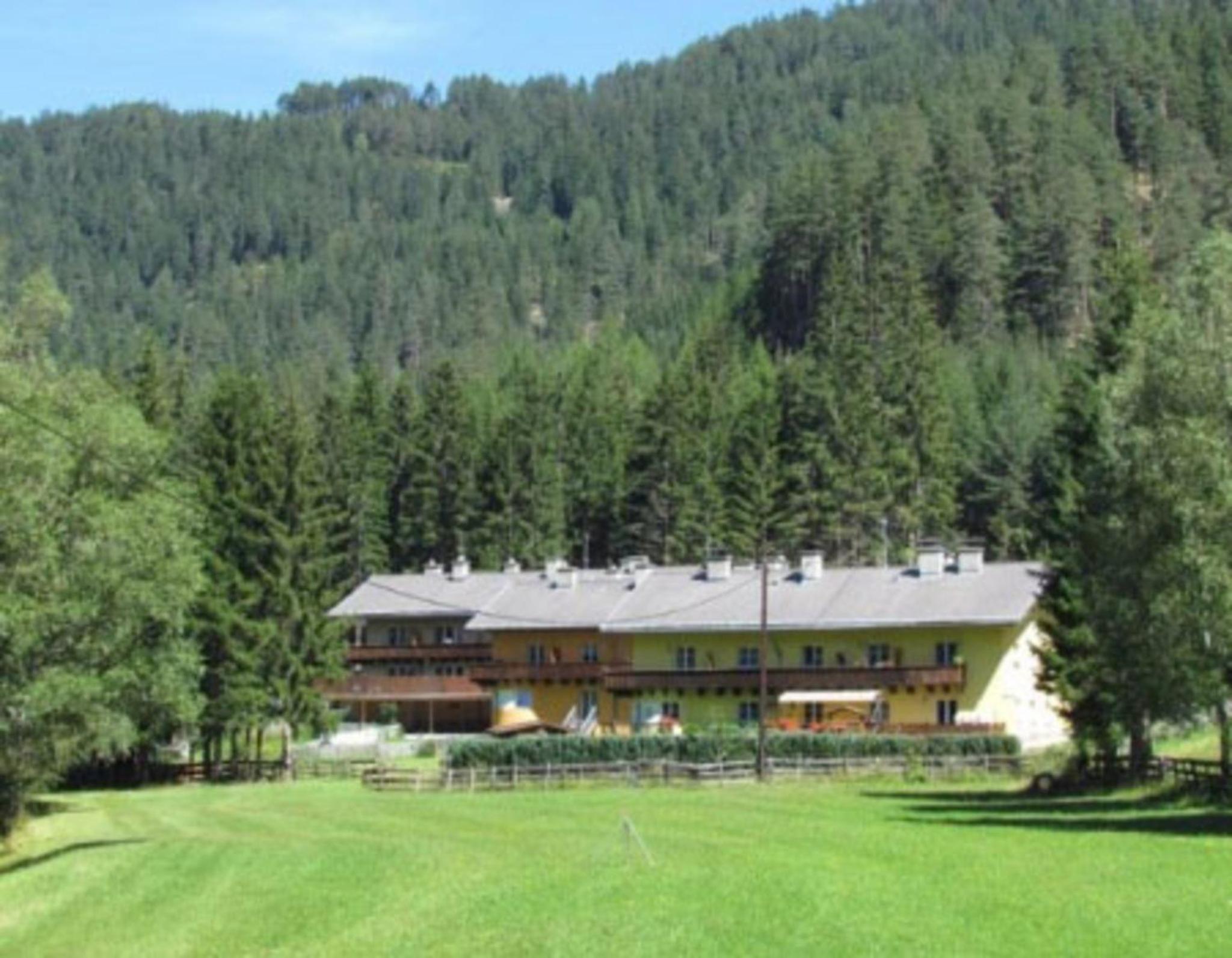 Ferienwohnung Bernhardiner view 2