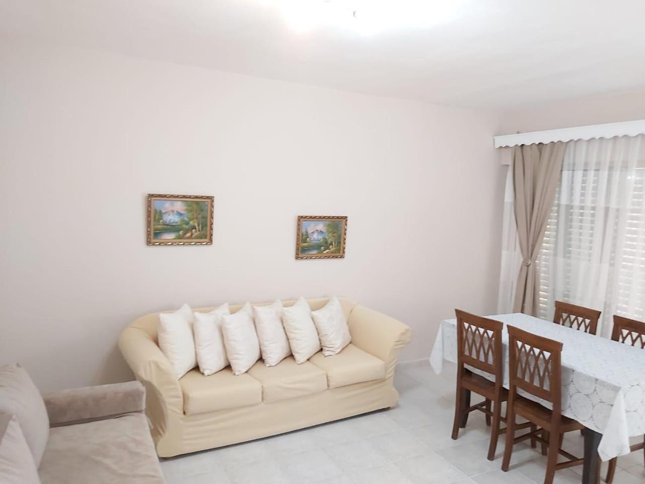 Maria's Apartment