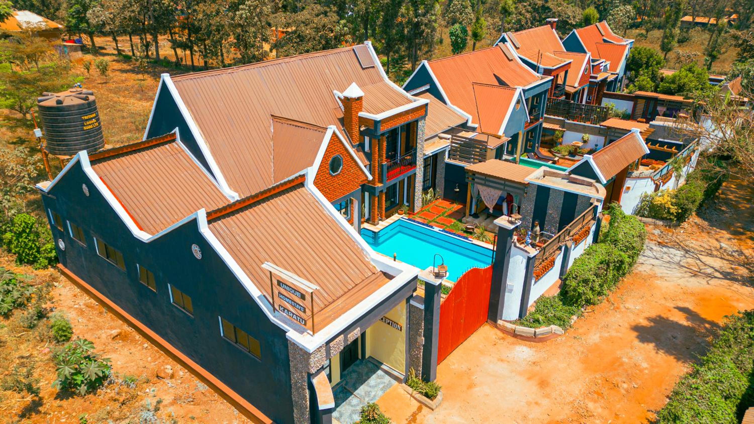 Hotel Unique Homestay - Image 1