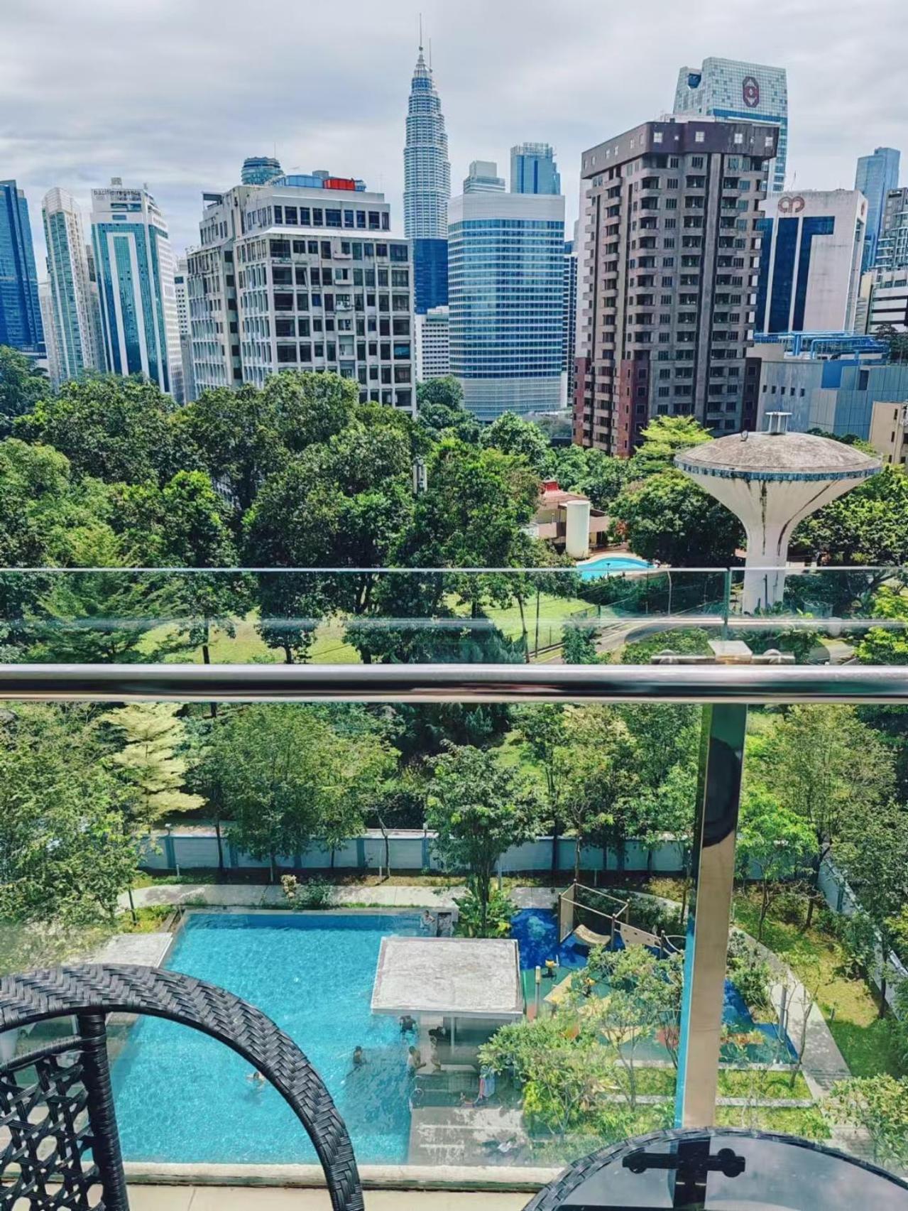 禧酒店3B2BJubilee Hotel City Center Family Room09