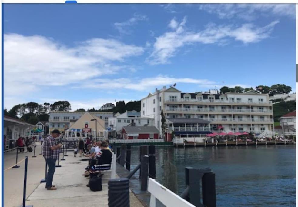 Hotel Up North No Worries! - Close To Mackinac Island!