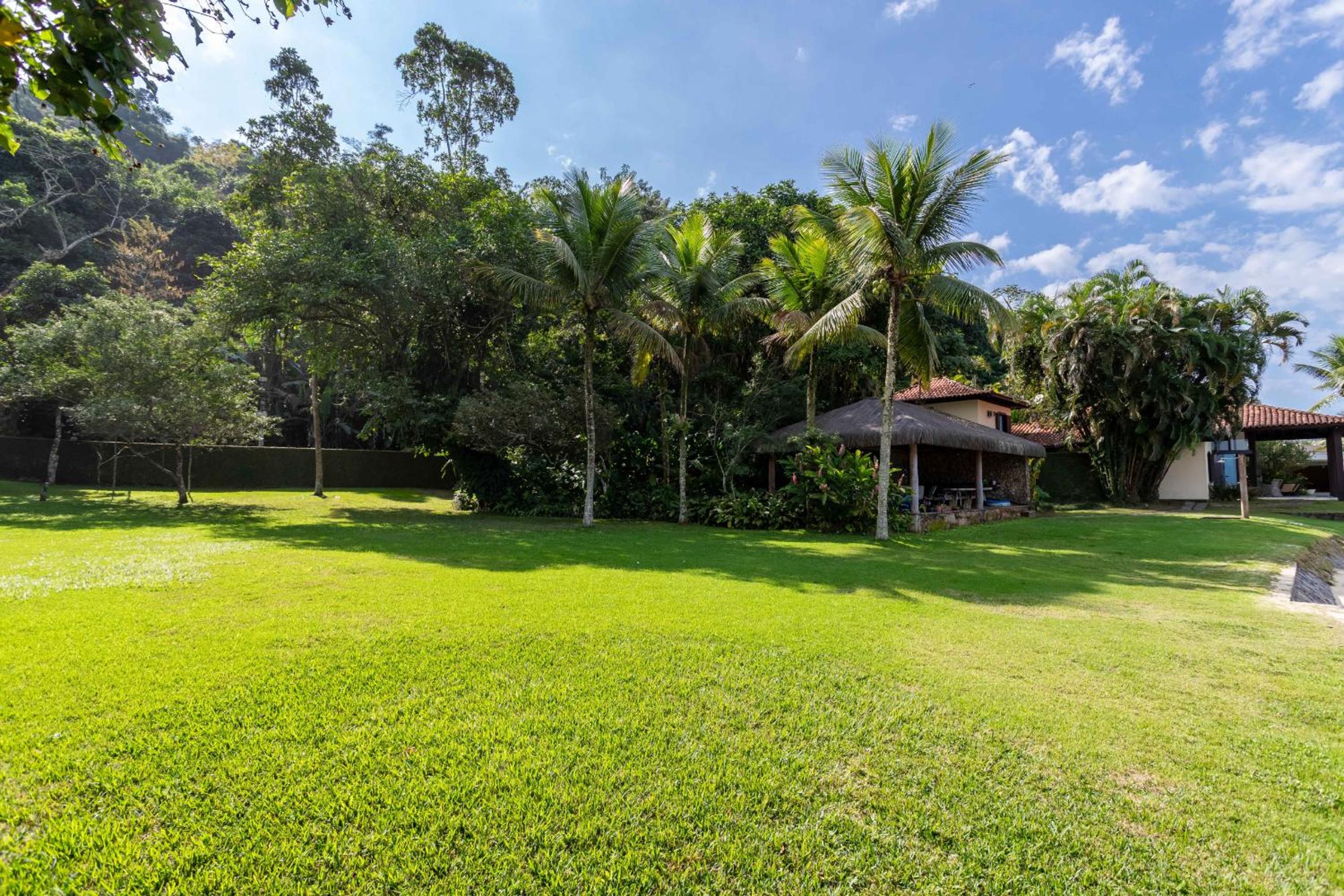Casa com praia particular em Mangaratiba - Mangaratiba