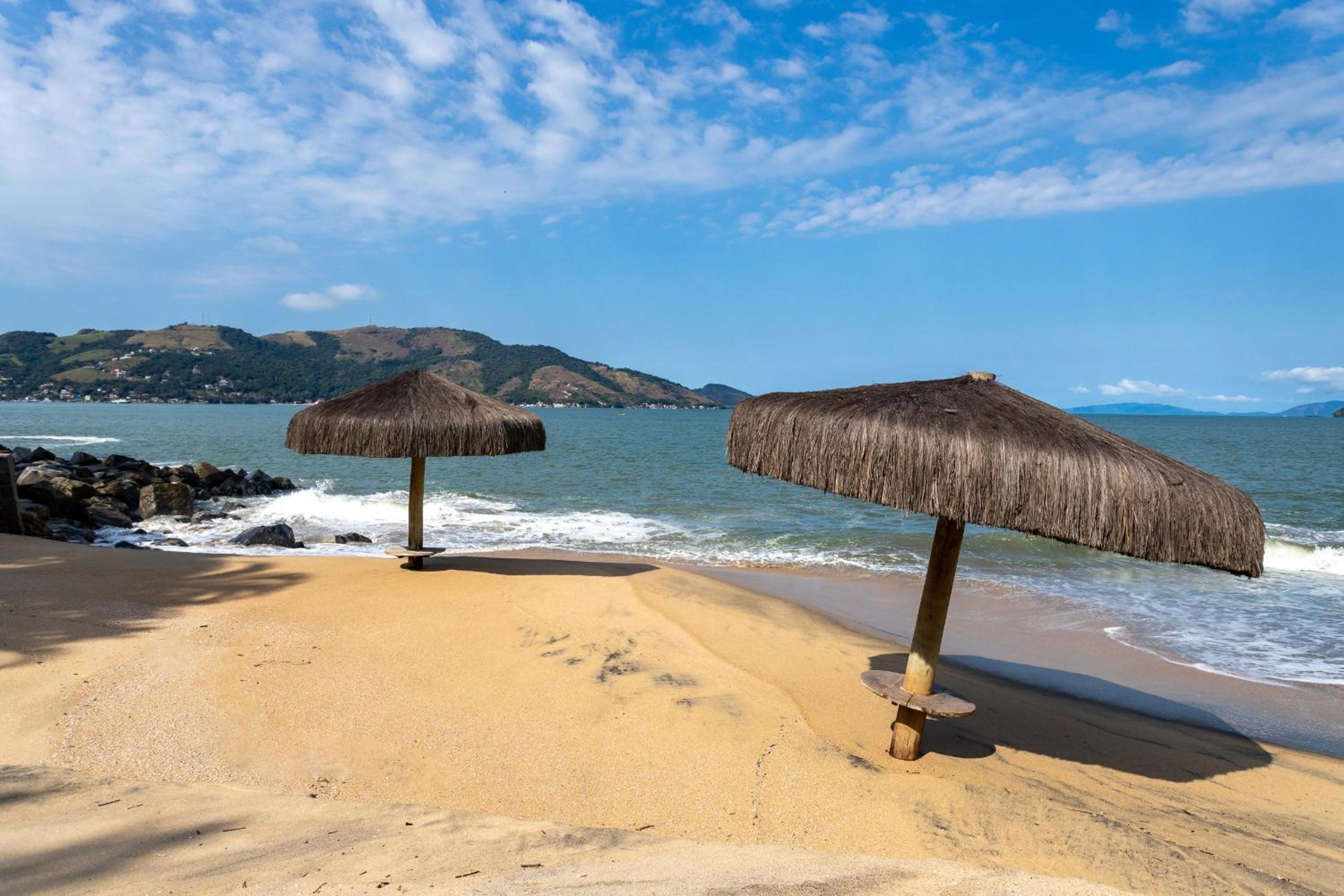 Casa com praia particular em Mangaratiba - Mangaratiba