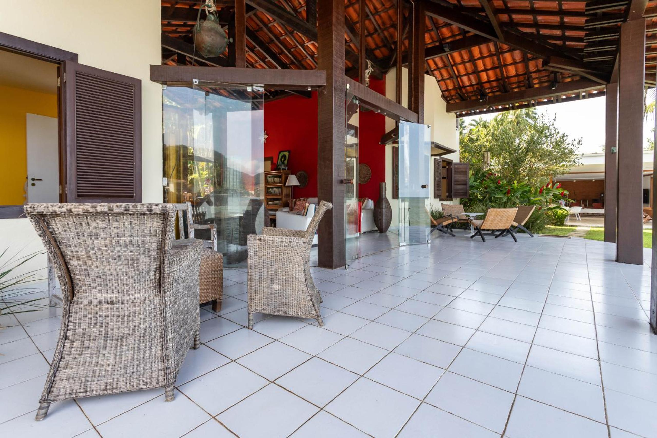 Casa com praia particular em Mangaratiba - Mangaratiba