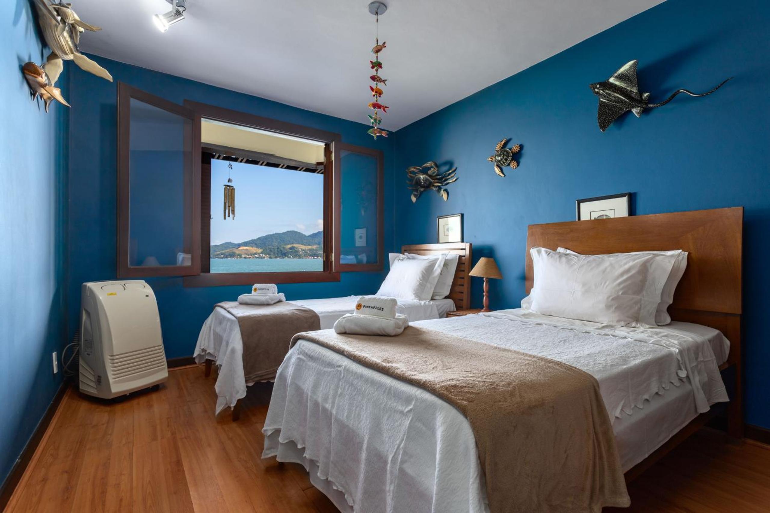 Casa com praia particular em Mangaratiba - Mangaratiba