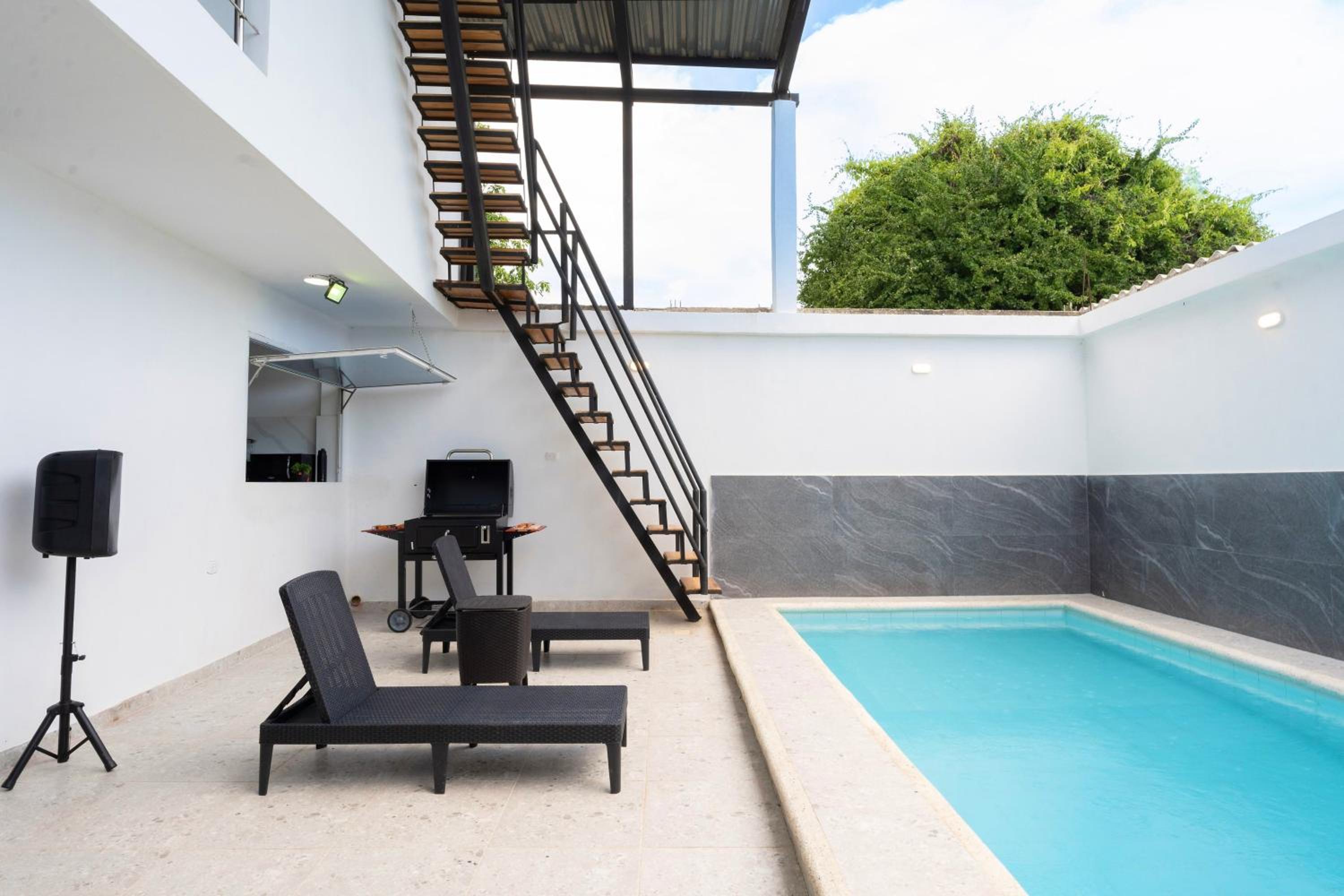 Acogedora Casa Sanmilu lujo y confort con piscina privada