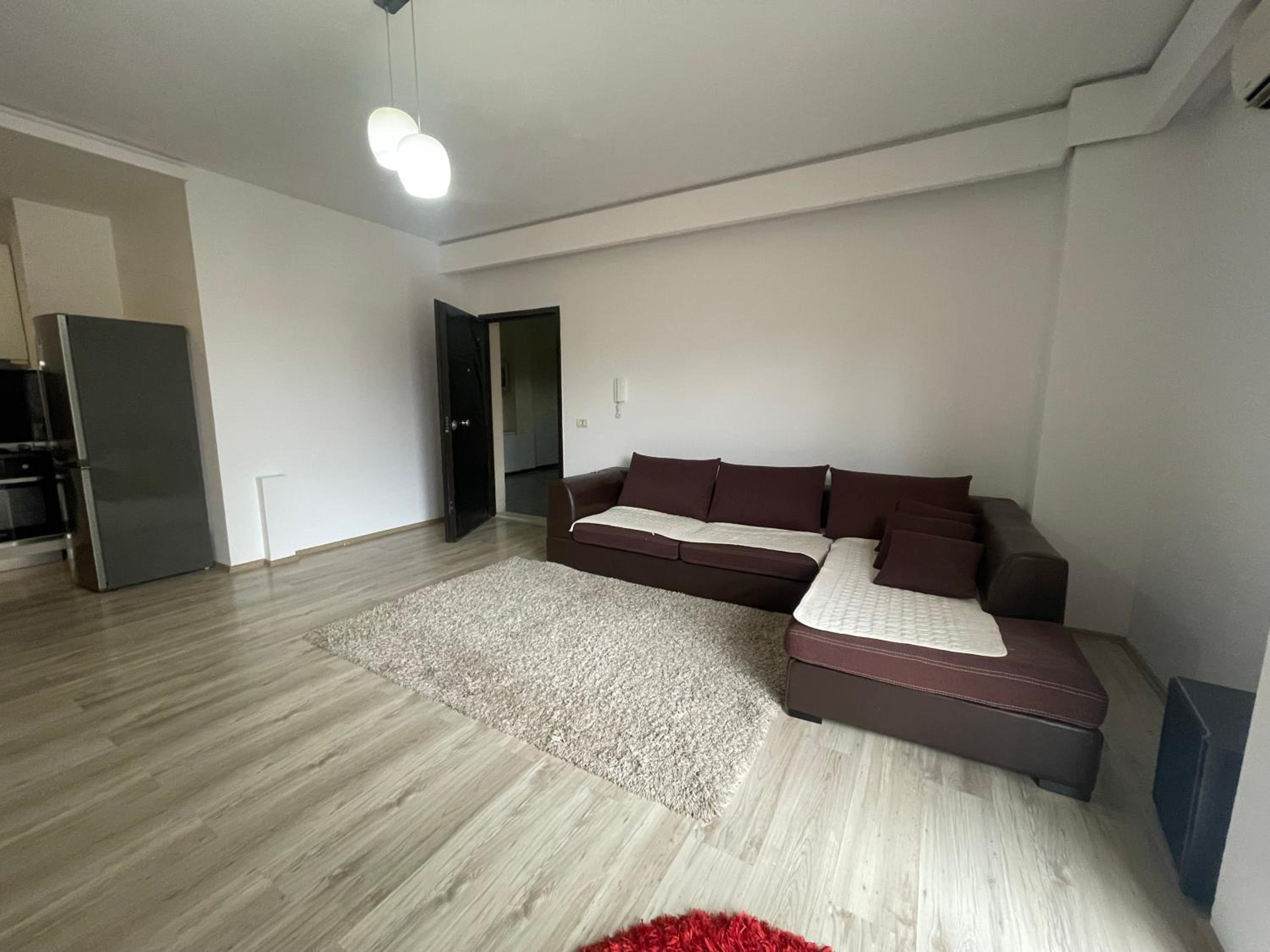 Roan Apartment