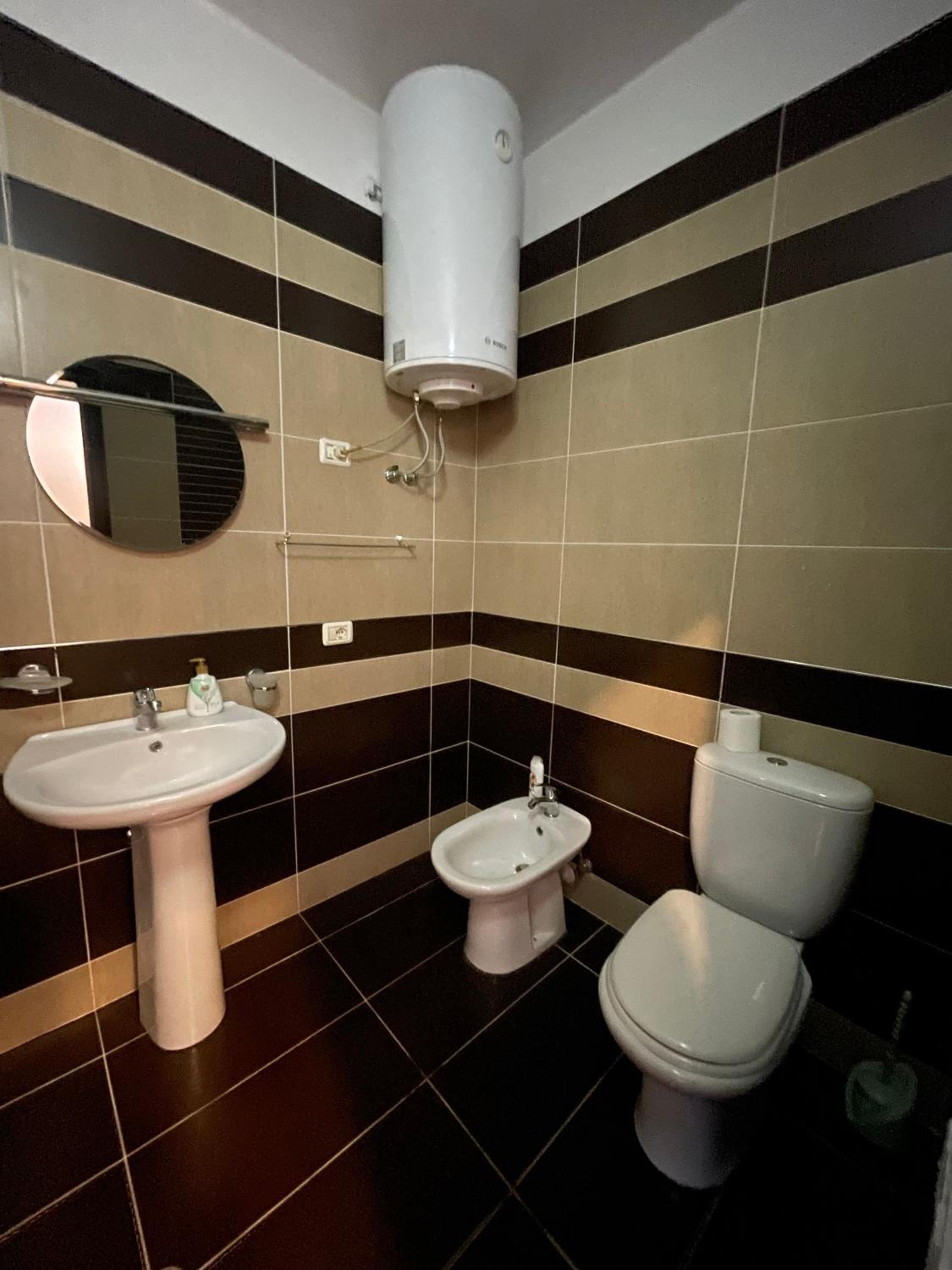Roan Apartment