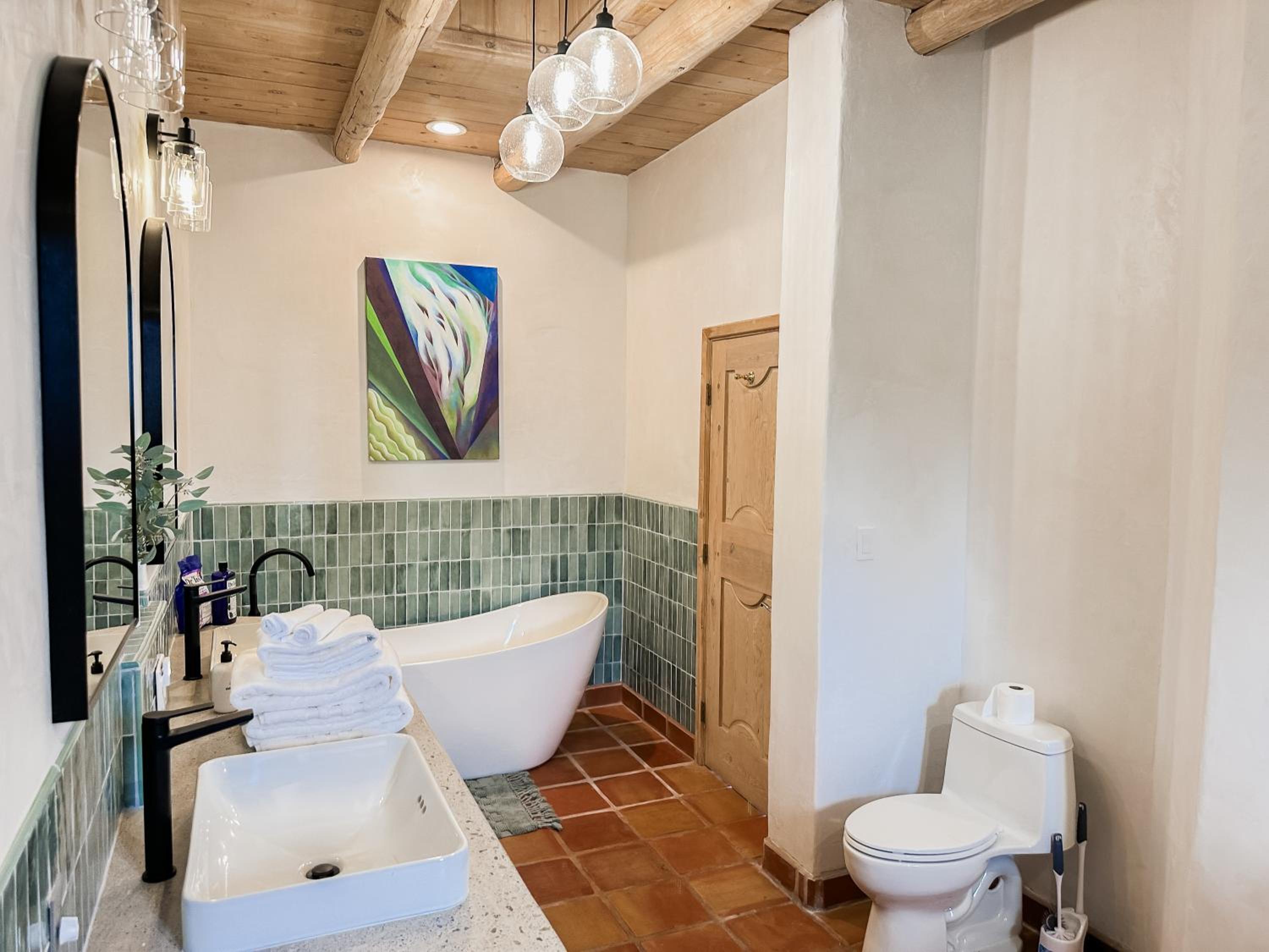 Slope & Sage Hideaway in Taos view 5