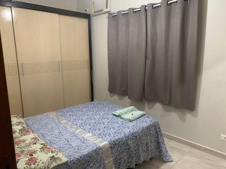 Casa Itanhaém em Condomínio pé na Areia