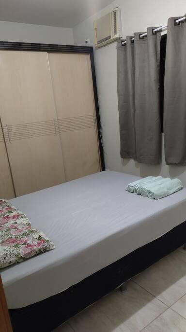 Casa Itanhaém em Condomínio pé na Areia