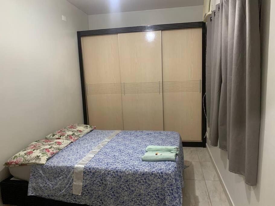 Casa Itanhaém em Condomínio pé na Areia