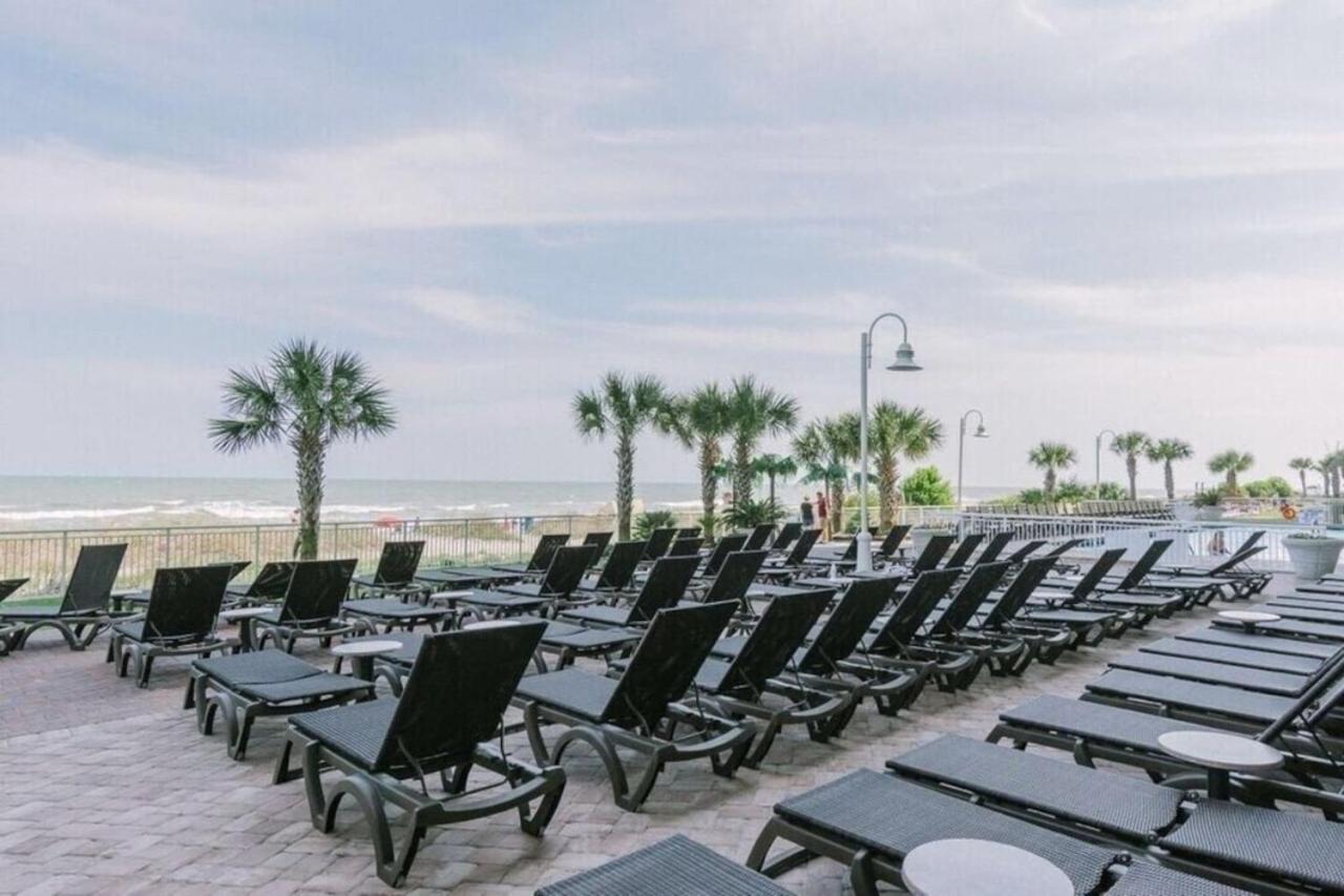 Paradise Resort, Unit 1602, 4 Bedroom, 3 Bath, Direct Oceanfront view 2