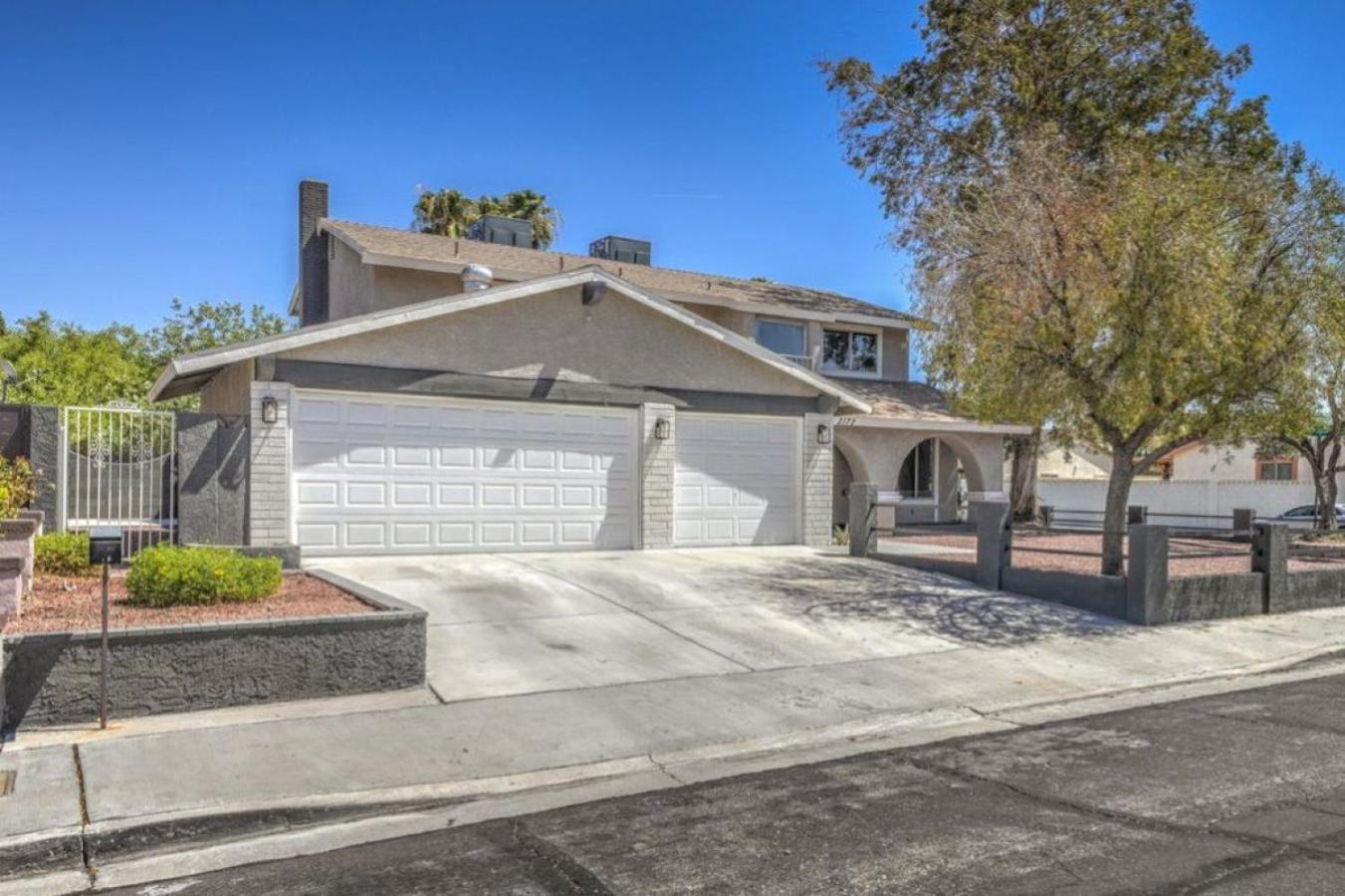 Stunning 4BR Home with Pool 3 Car Garage Upgrades view 3