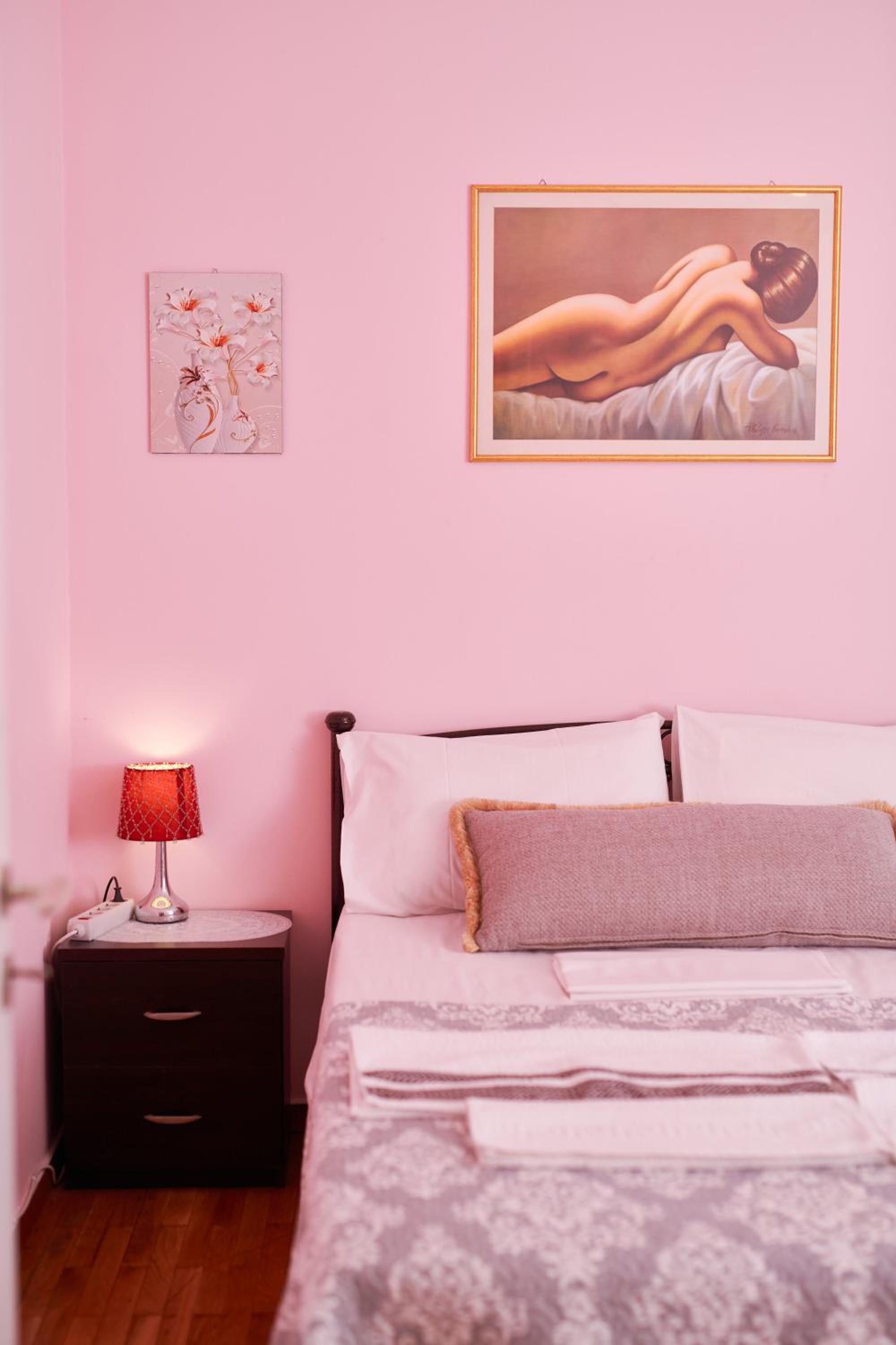 Marina's Luxurious Apartment in Athens, Centre