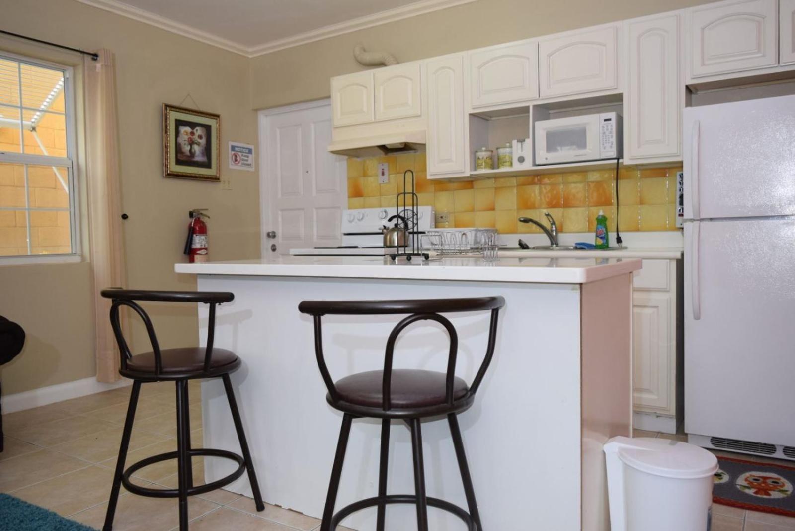 Quiet City Condo, New Kingston view 4