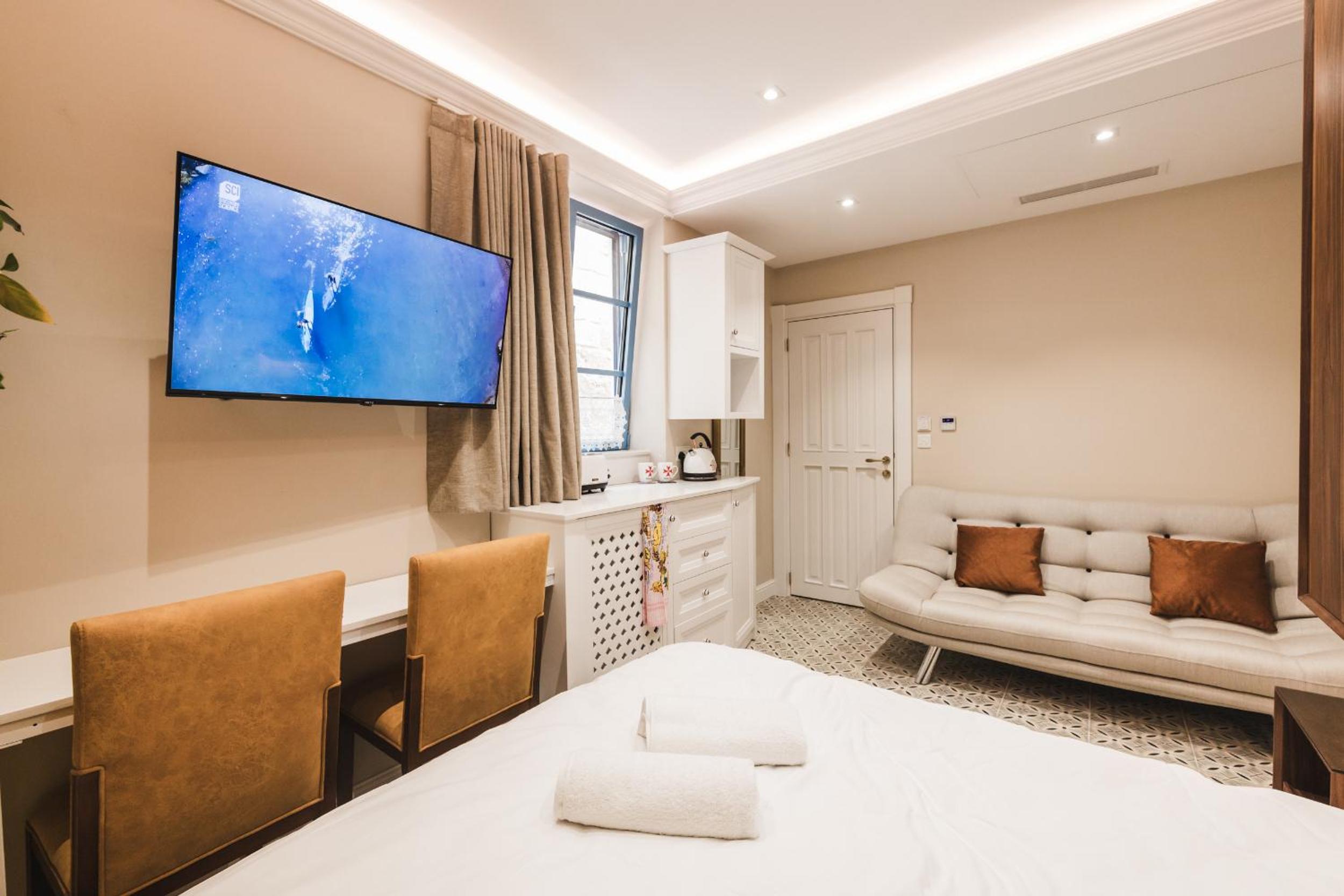 Zebbuga Deluxe Lavish Suite 3 view 2