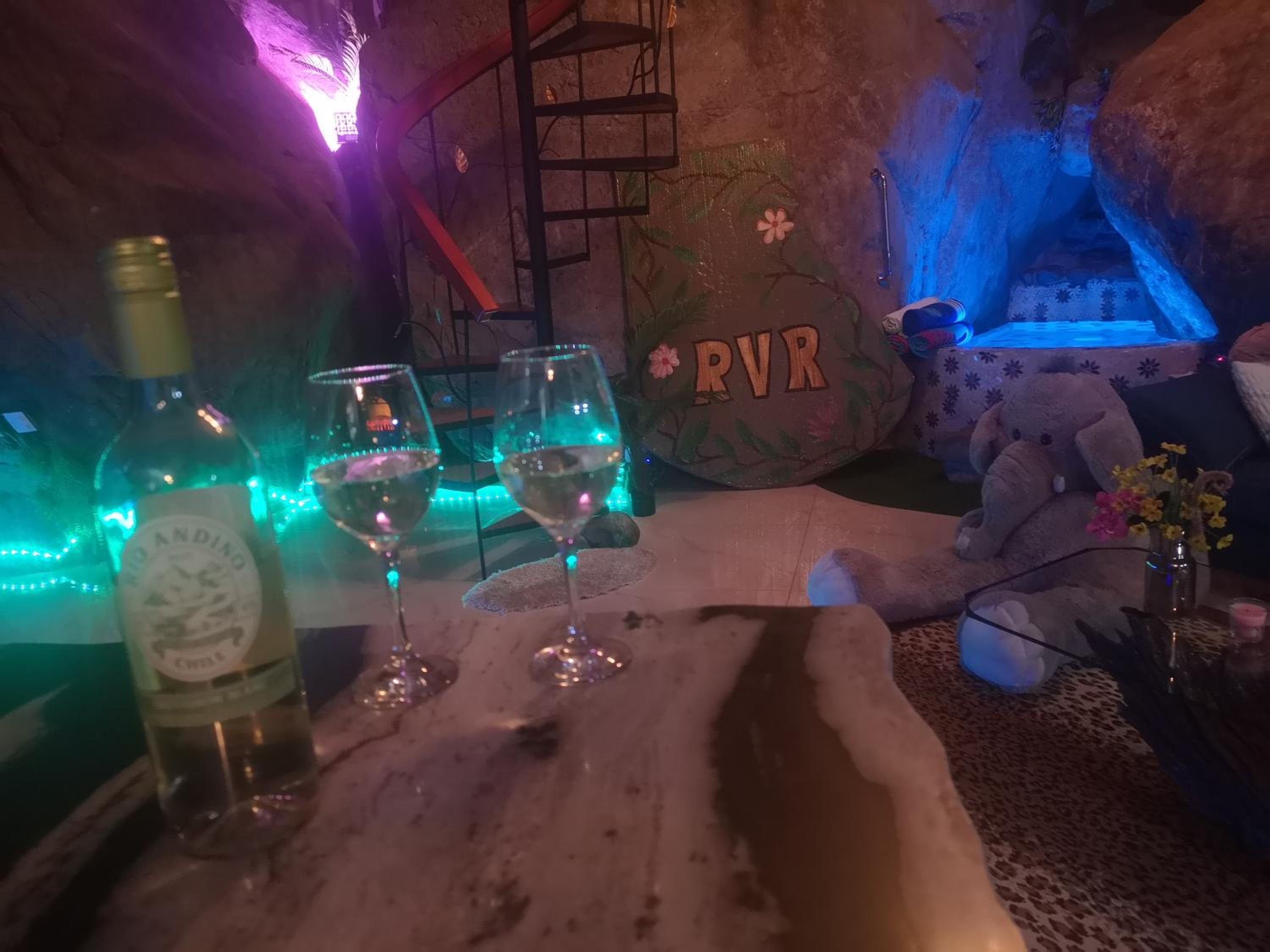 Rocka Verde Retreat 8th Wonder of the World