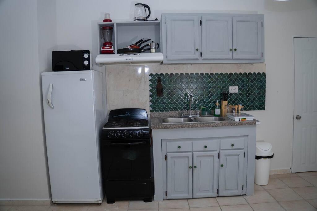 Sosua Tropic Escape, Pool & Security view 5