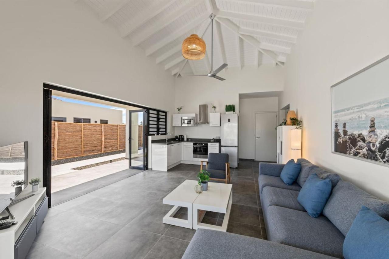 Villa met zwembad op loopafstand van het strand.