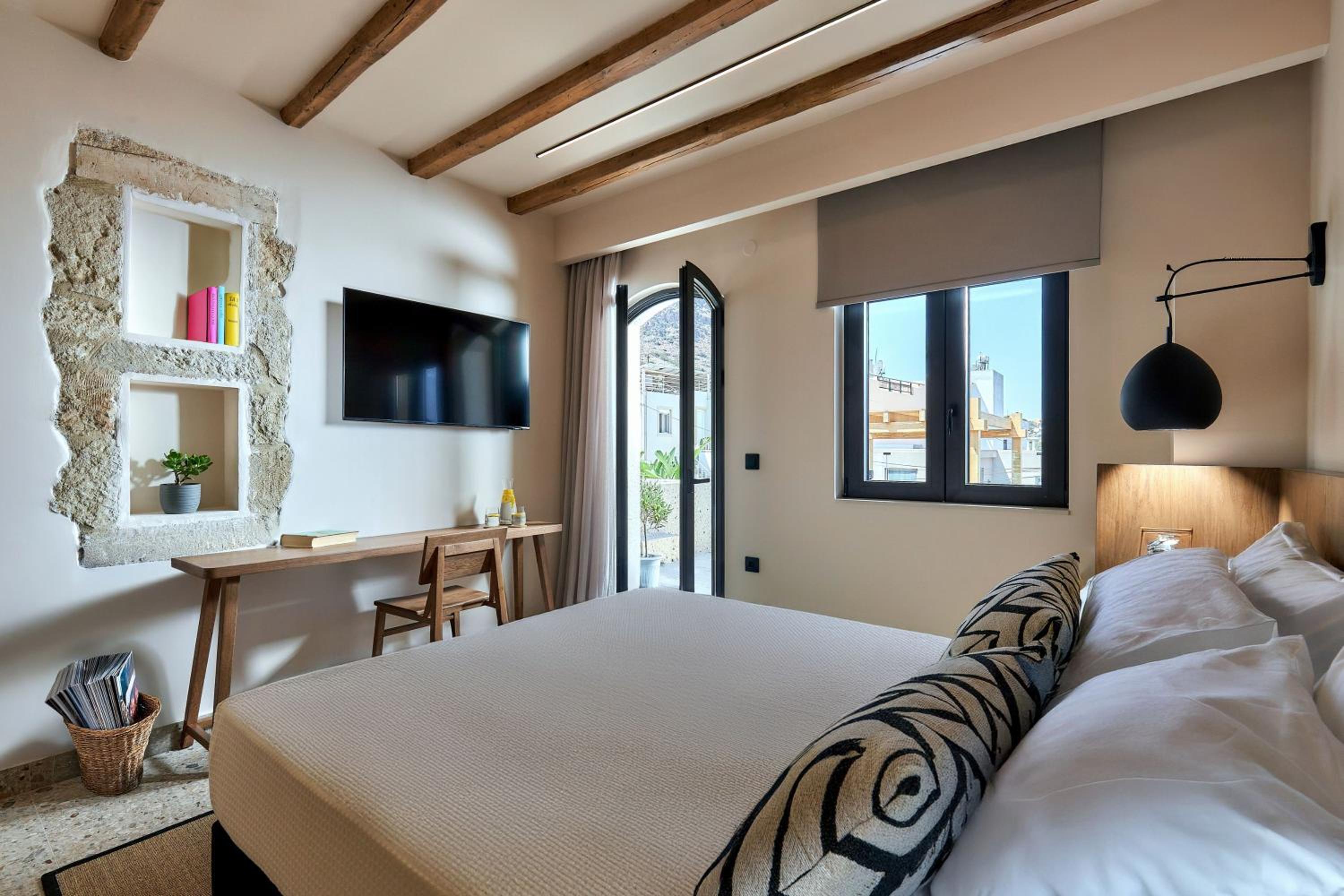 Kaptara Premium Villa, Plunge Pool & Jacuzzis view 2